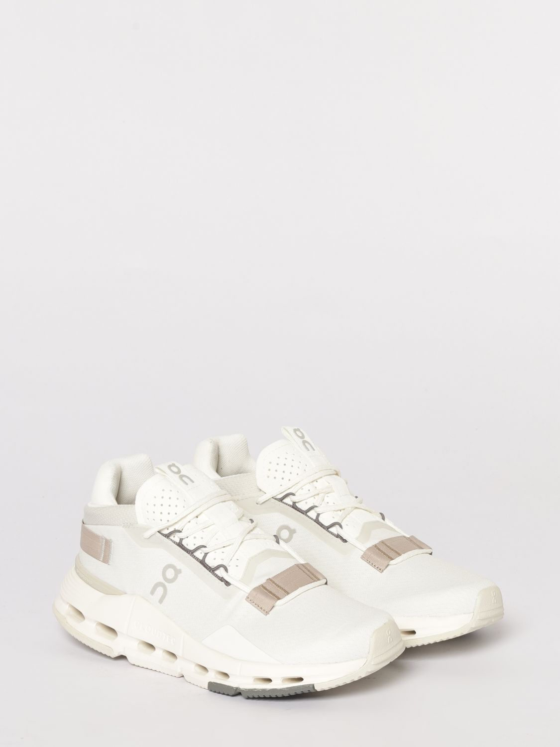 [ON RUNNING] Sneakers SS26 3WE30222053