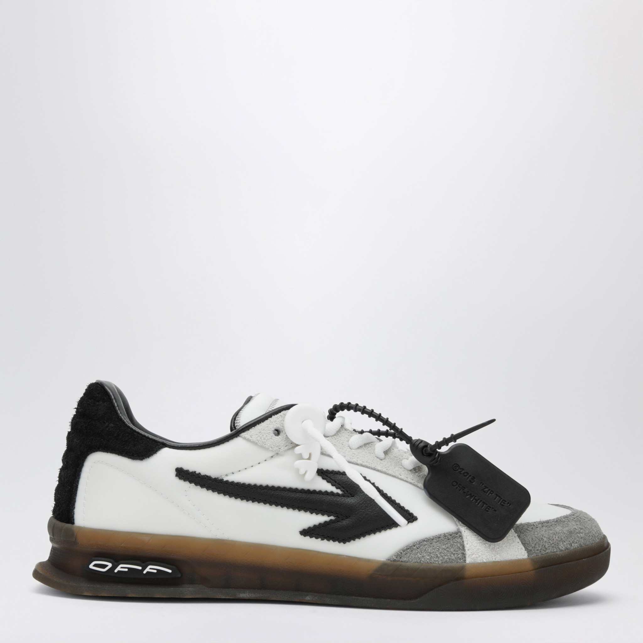 [Off-White] Sneakers SS26 OMIA2ALS26FAB002