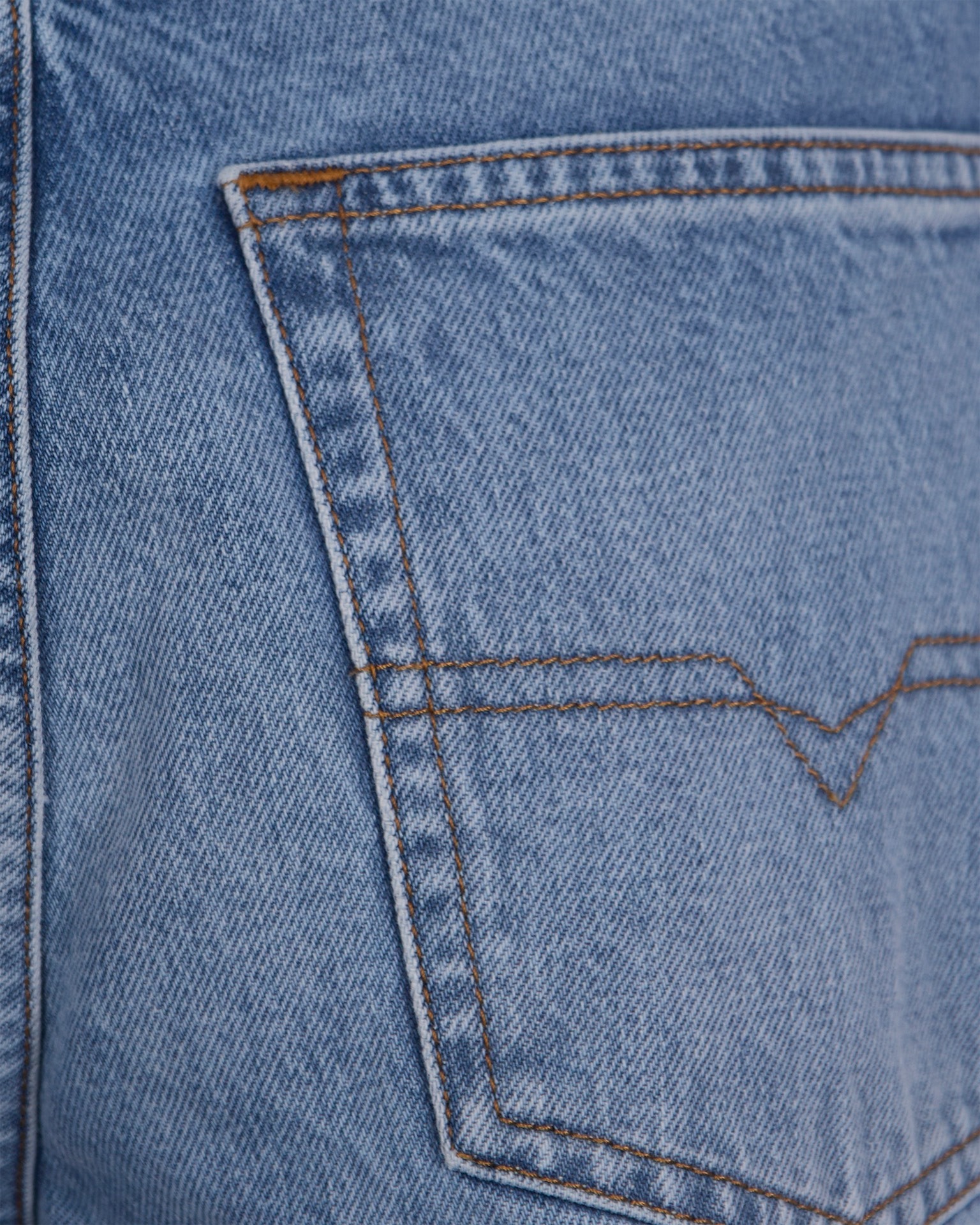 [Diesel] Jeans SS26 A0692509I2901