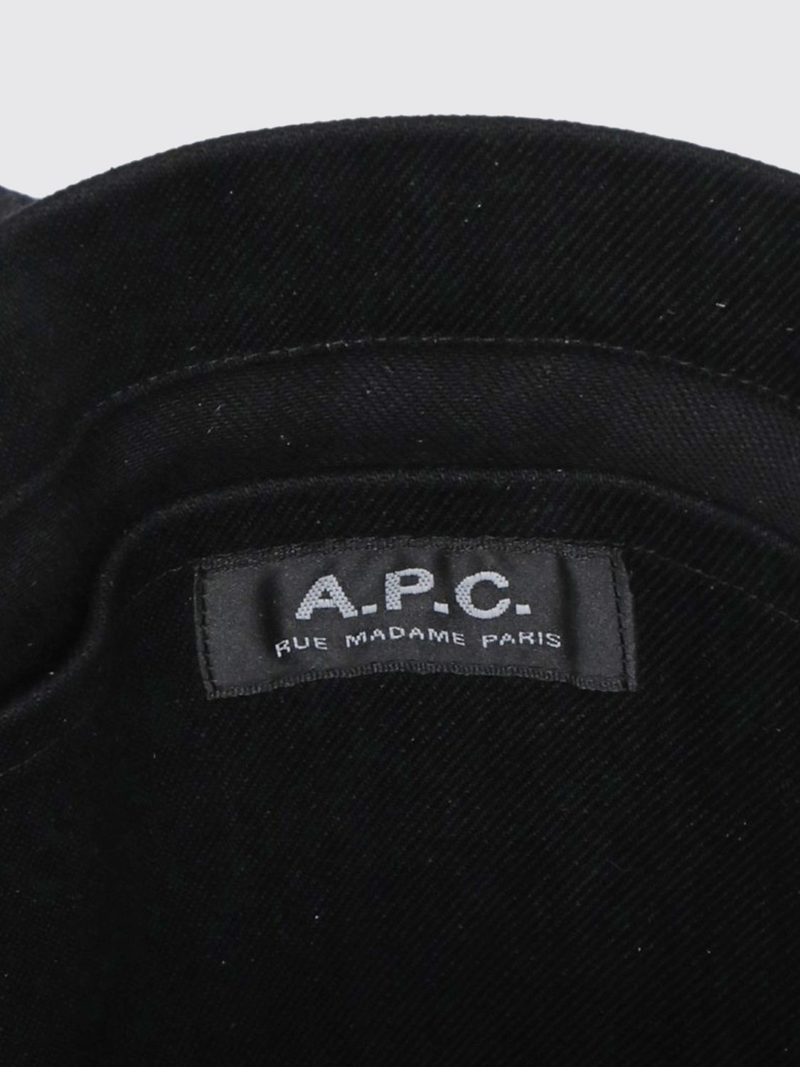 [A.P.C.] Shoulder bag SS26 COZZSM61442 LZZ