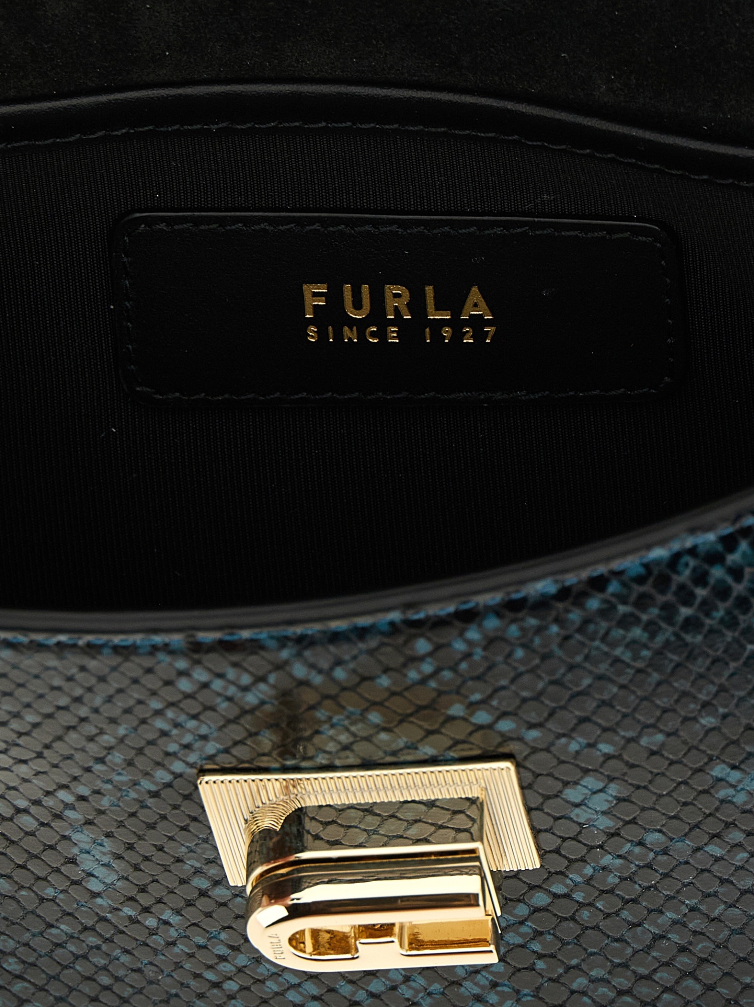 [Furla] Cross body bag SS26 BAFKACOBX41784296S