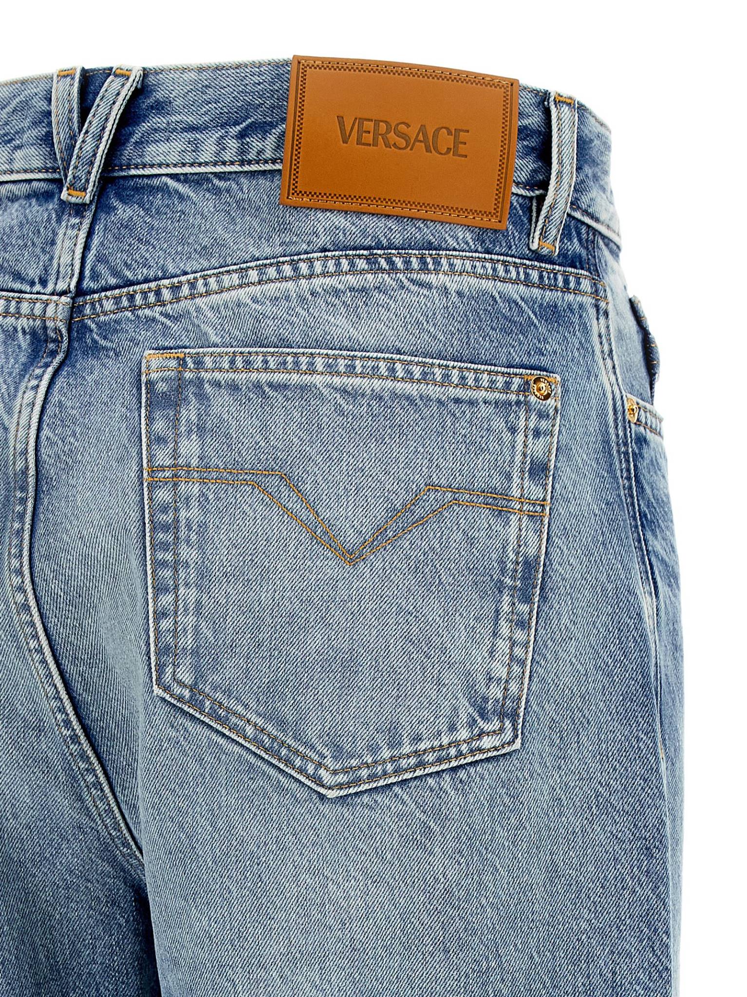 [Versace] Jeans SS26 10205761A163861D190