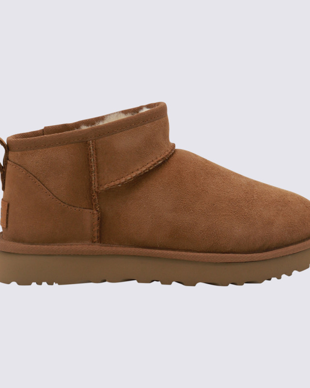 [UGG] Ankle Boots FW26 1116109CHE