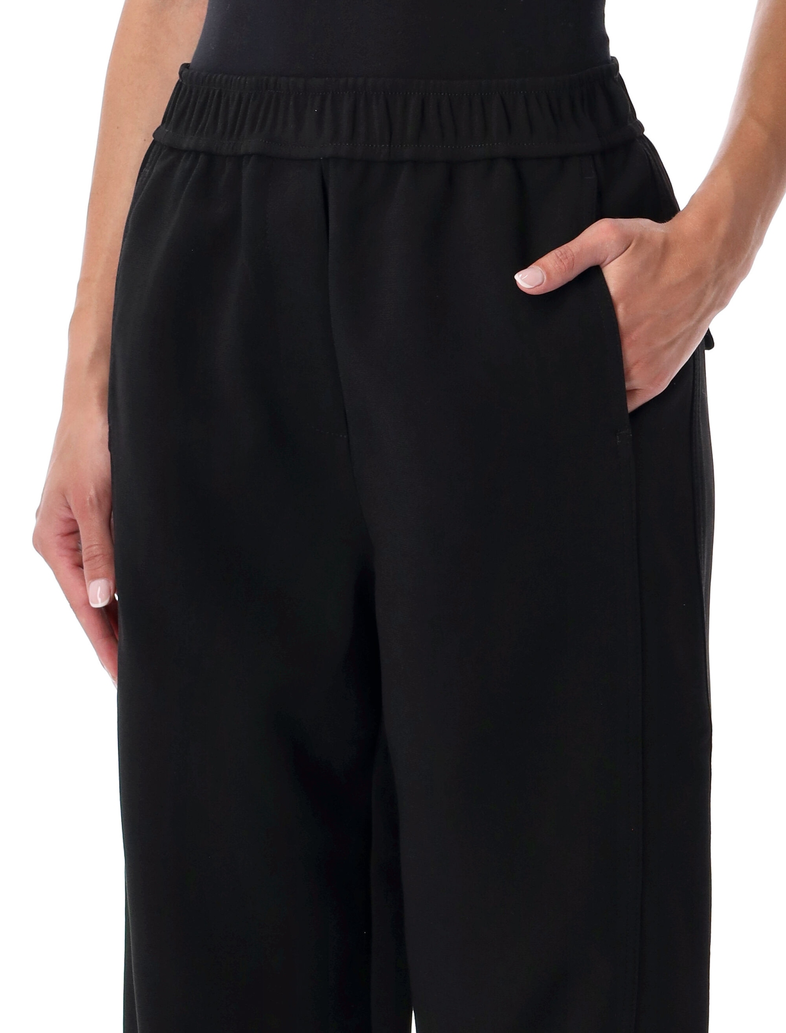 [GANNI] Trousers FW26 A108005410706099