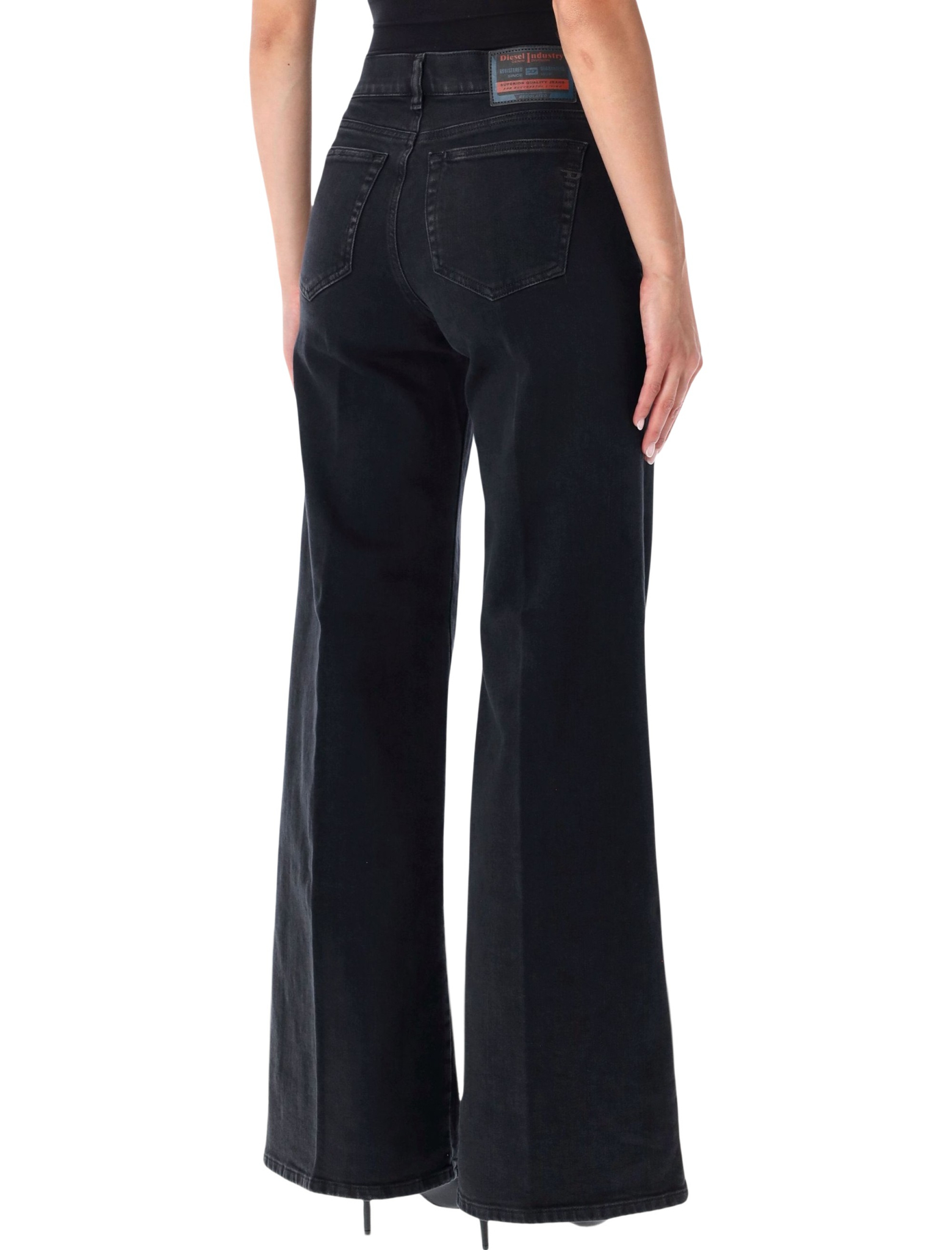 [Diesel] Jeans FW26 A0362409N8902
