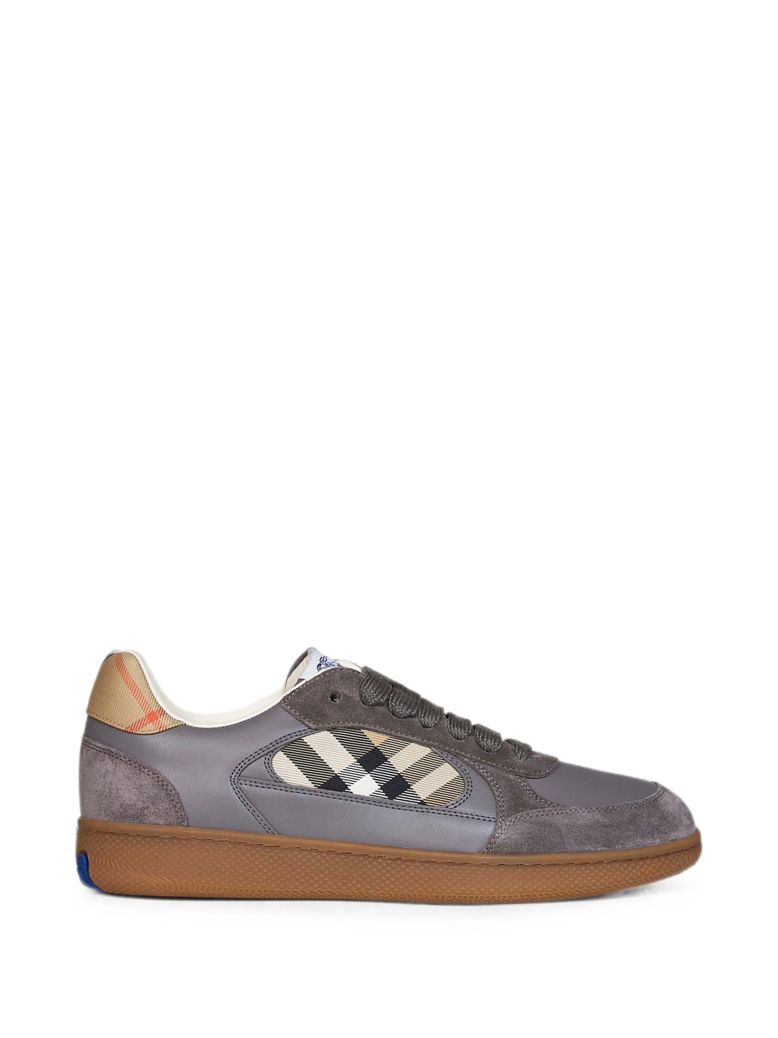 [Burberry] Sneakers FW26 8127509C2472
