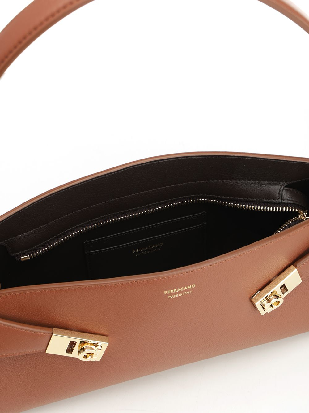 [Ferragamo] Shoulder bag CO 21A712795365005
