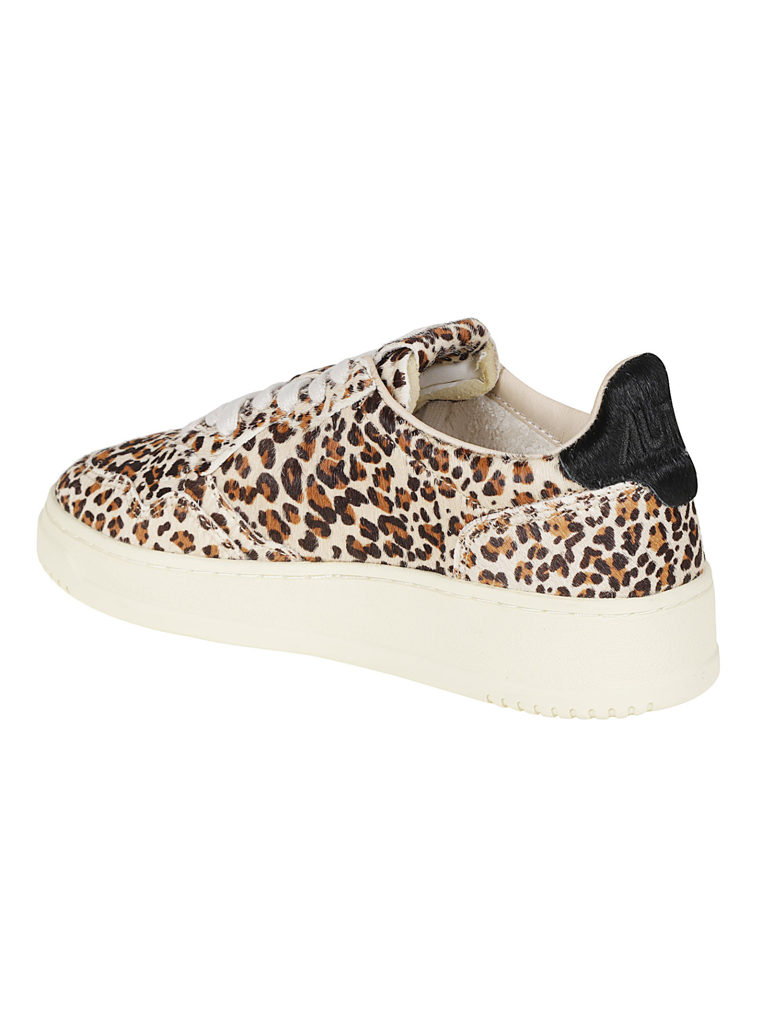 [AUTRY] Sneakers FW26 AULW JA04