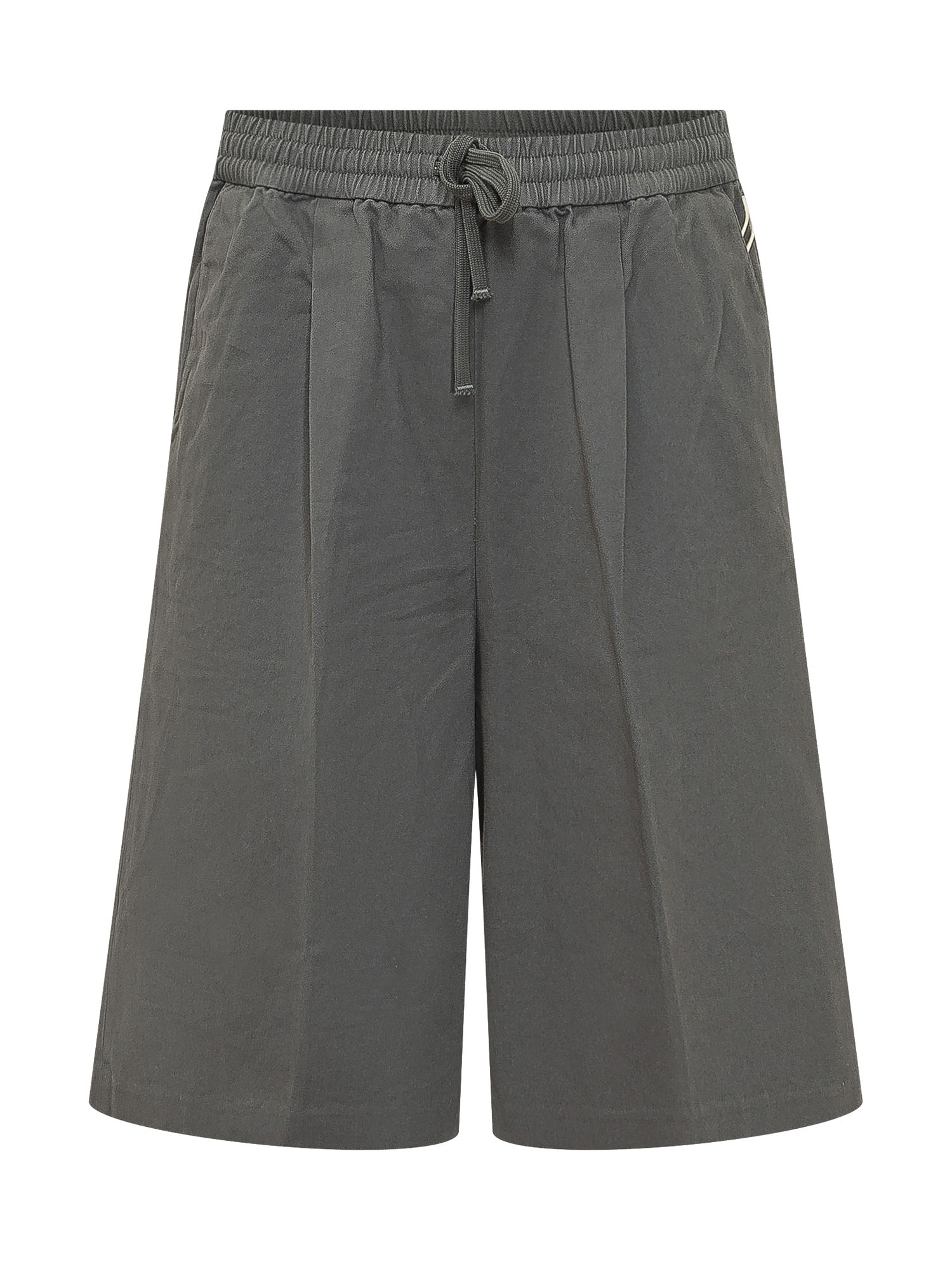 [Fear Of God Essentials] Shorts FW26 RW00305 0032