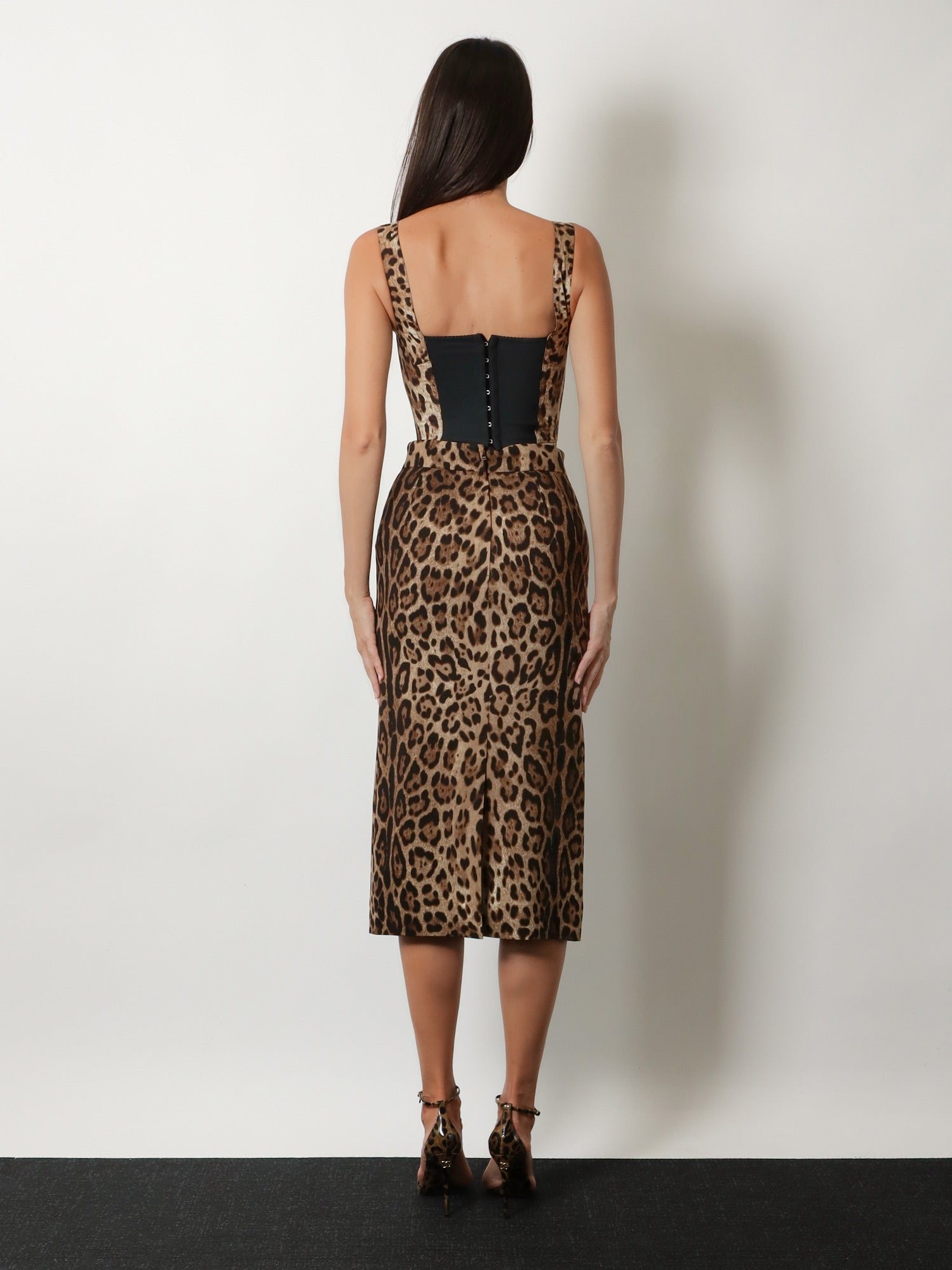 [Dolce & Gabbana] Long skirt FW26 F4B6UTFSRKYHY13M