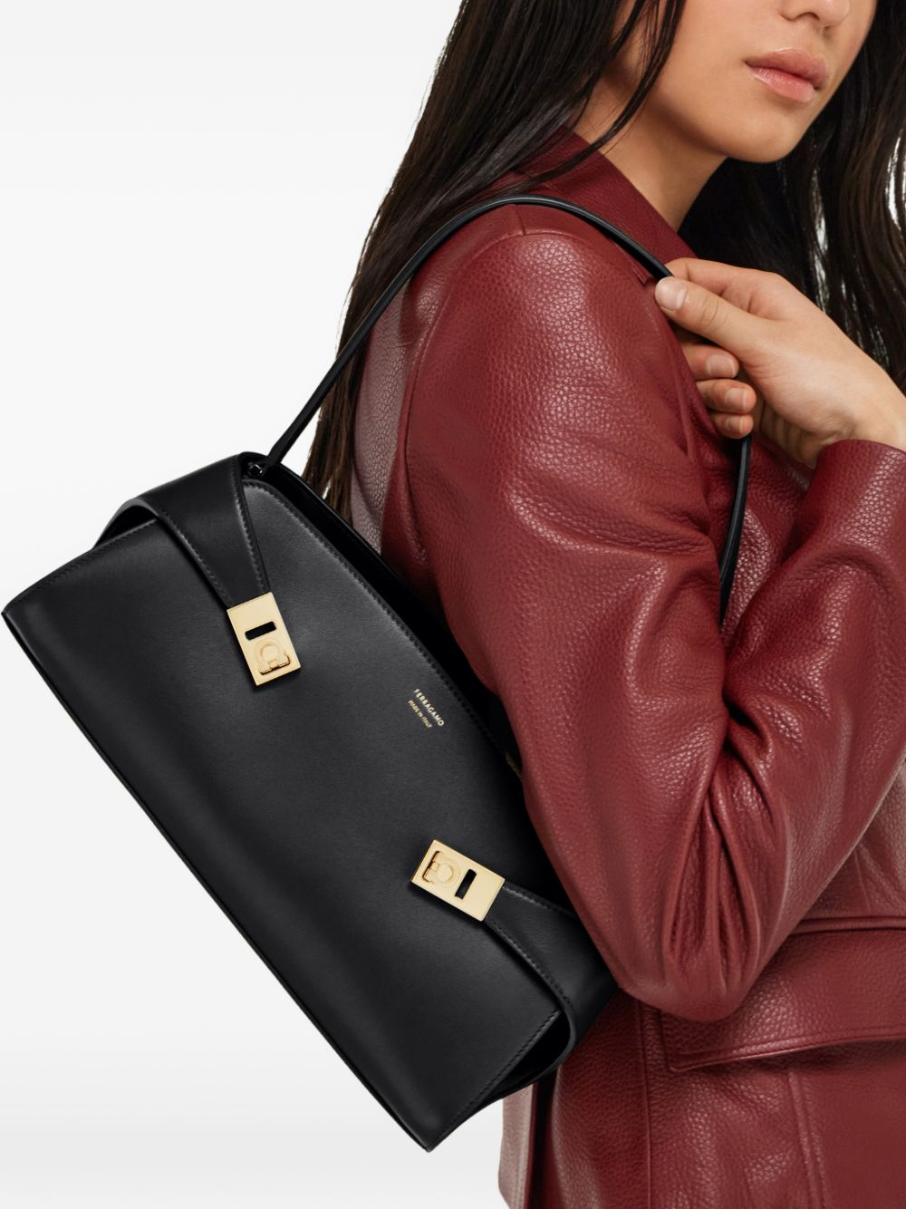 [Salvatore Ferragamo] Shoulder bag FW26 0795208NEROBORGOGNA