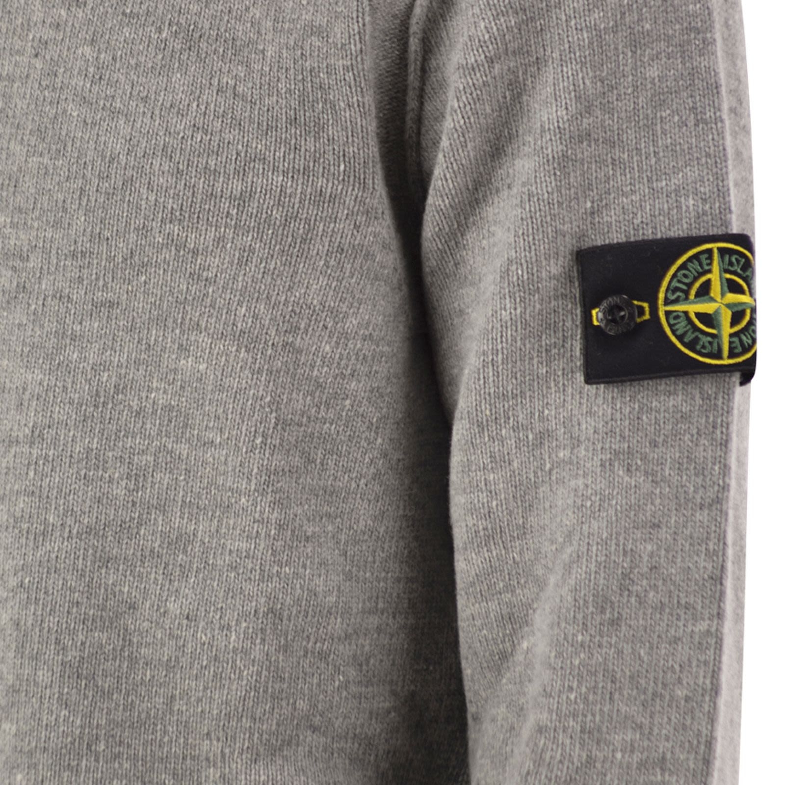 [Stone Island] Knitwear FW26 L2S155100072S00A3 V0M60