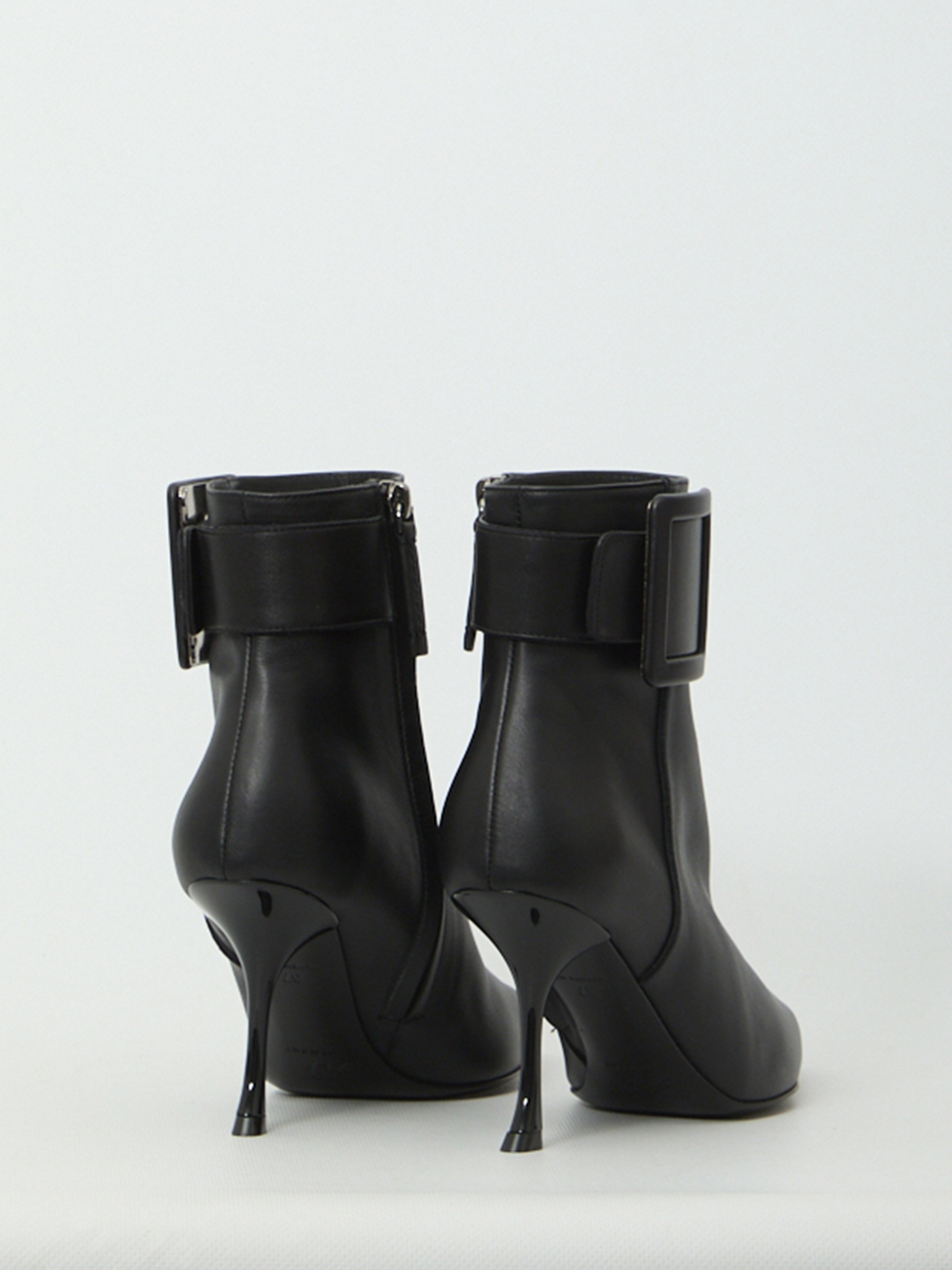 [Roger Vivier] Ankle Boots FW26 RVW83045760_TNR_B999