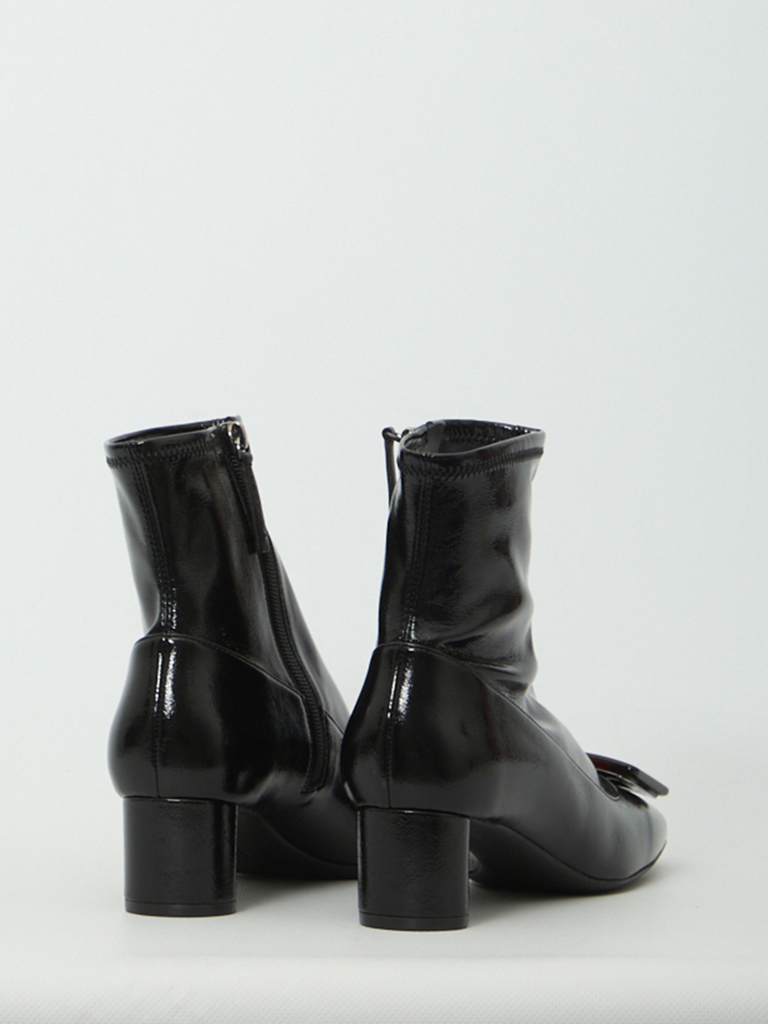 [Roger Vivier] Ankle Boots FW26 RVW76145670_VNQ_B999