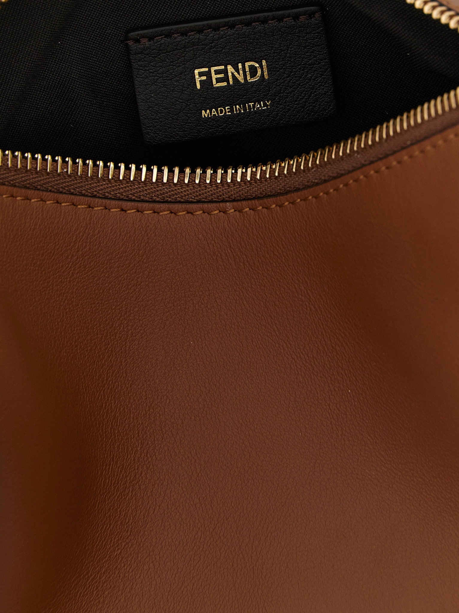 [Fendi] Tote bag FW26 8BS081A5DYF1UK8