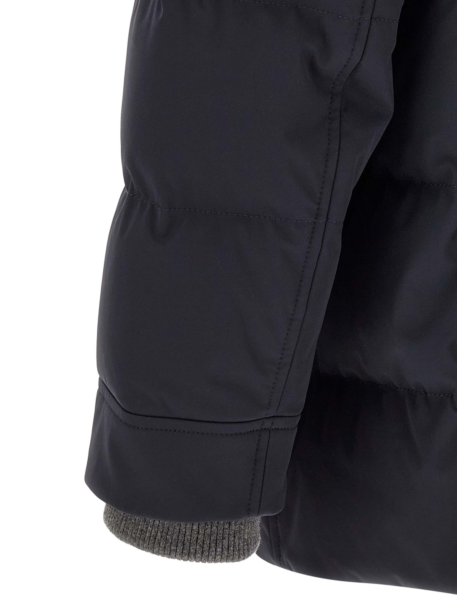 [Brunello Cucinelli] Down Jacket FW26 MV4061823CTU62