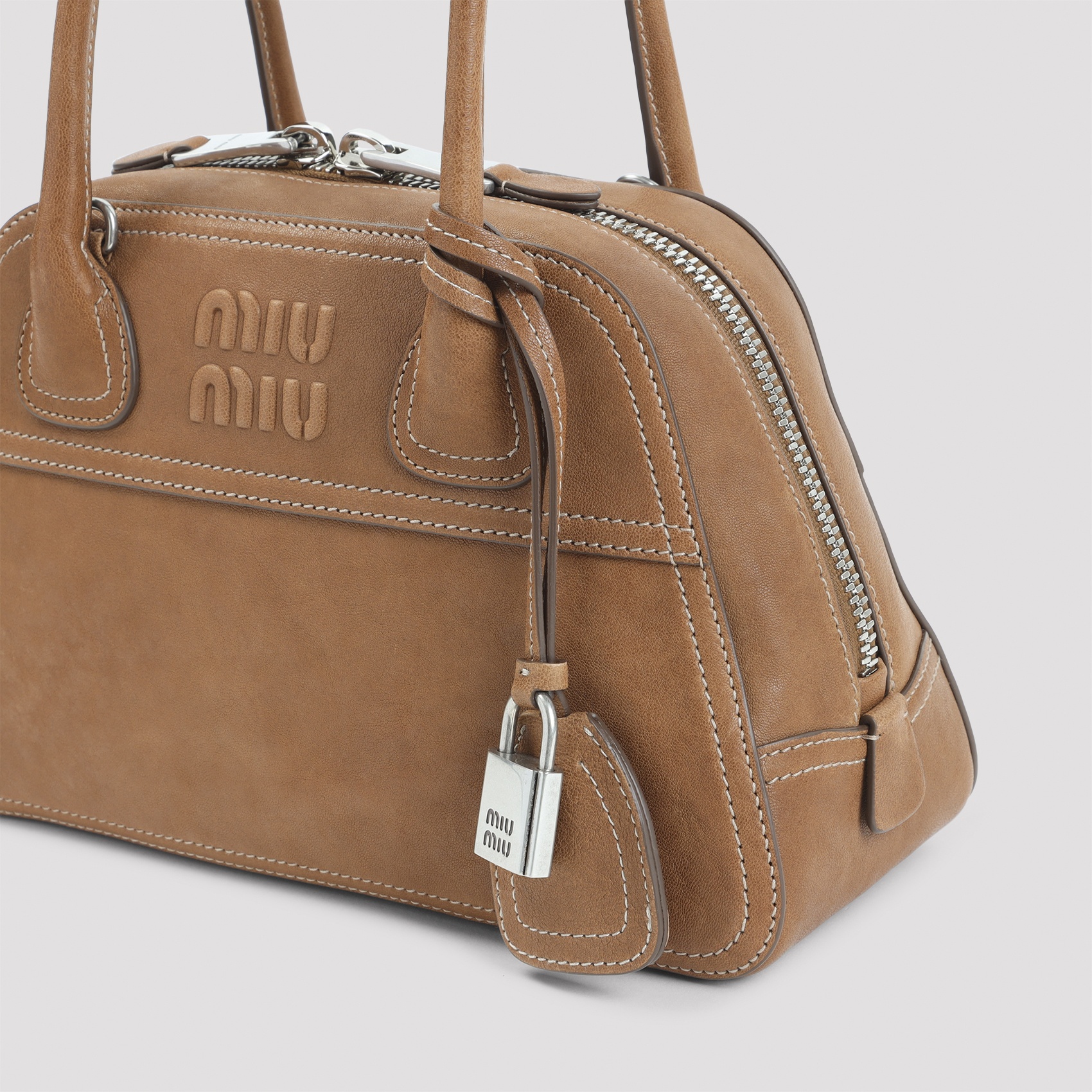 [Miu Miu] Shoulder bag FW26 5BB200VOOO.2BBL