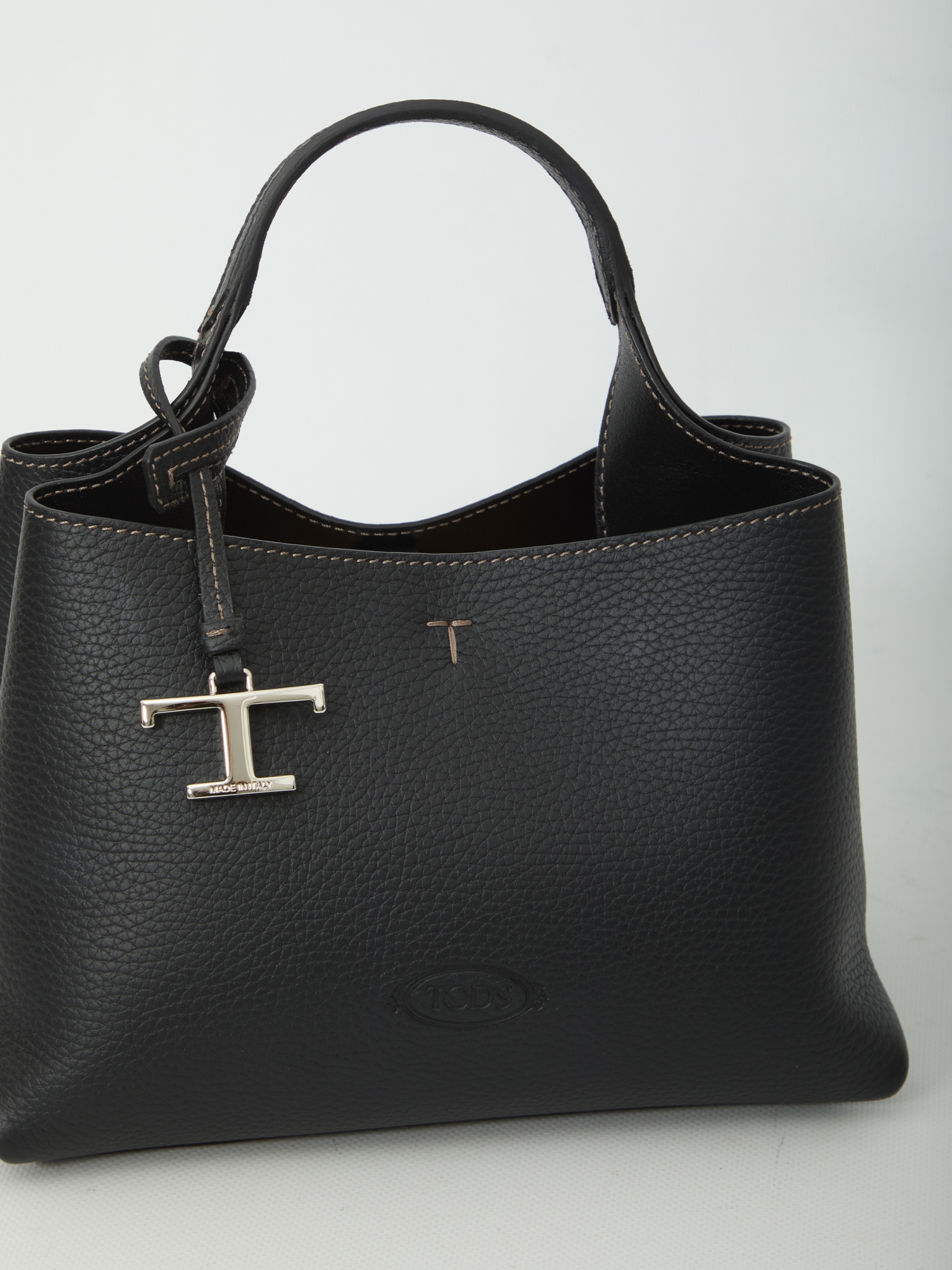 [Tod's] Tote bag FW26 XBWAPAEL000_QRI_B999