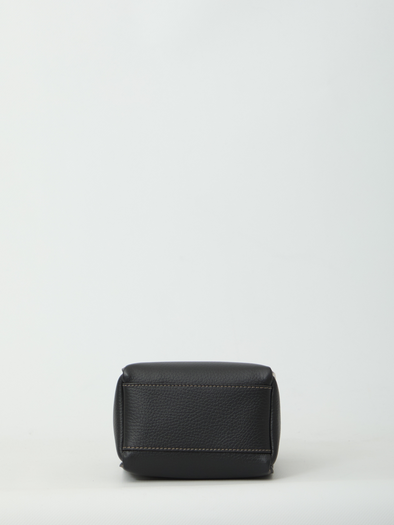 [Tod's] Tote bag FW26 XBWAPAR0000_QRI_B999