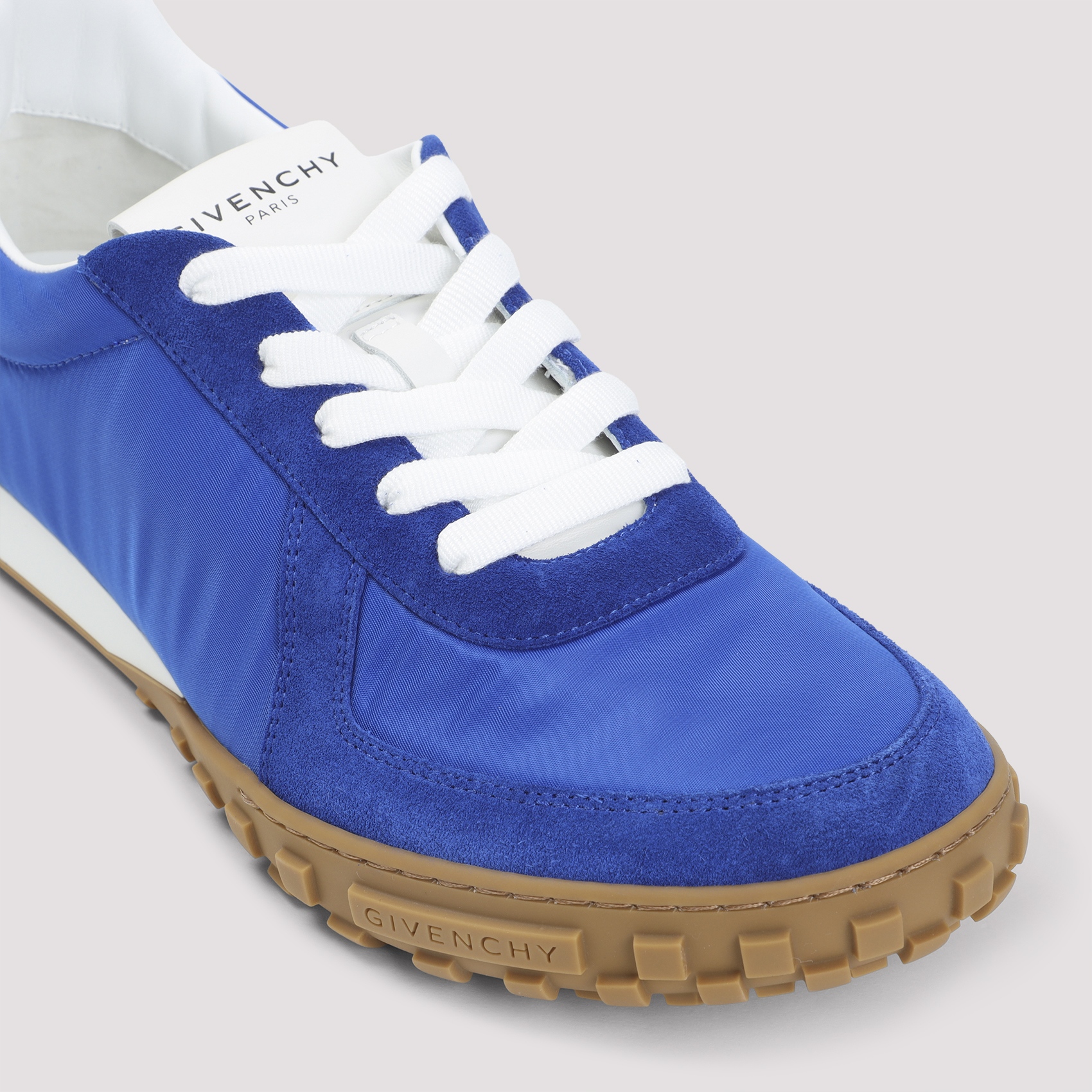 [Givenchy] Sneakers SS26 BH00B4H1X3