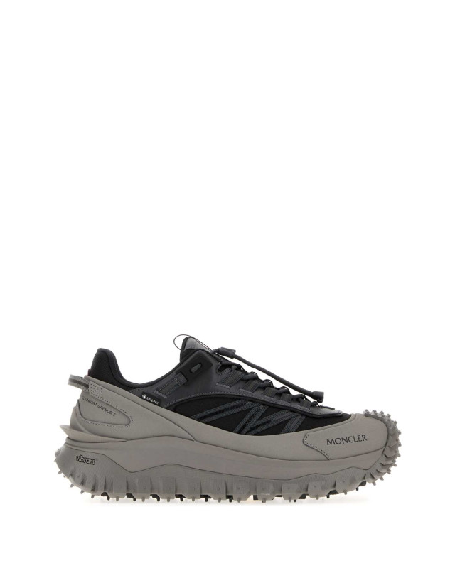 [Moncler] Sneakers FW26 L209A4M00120M7208 926
