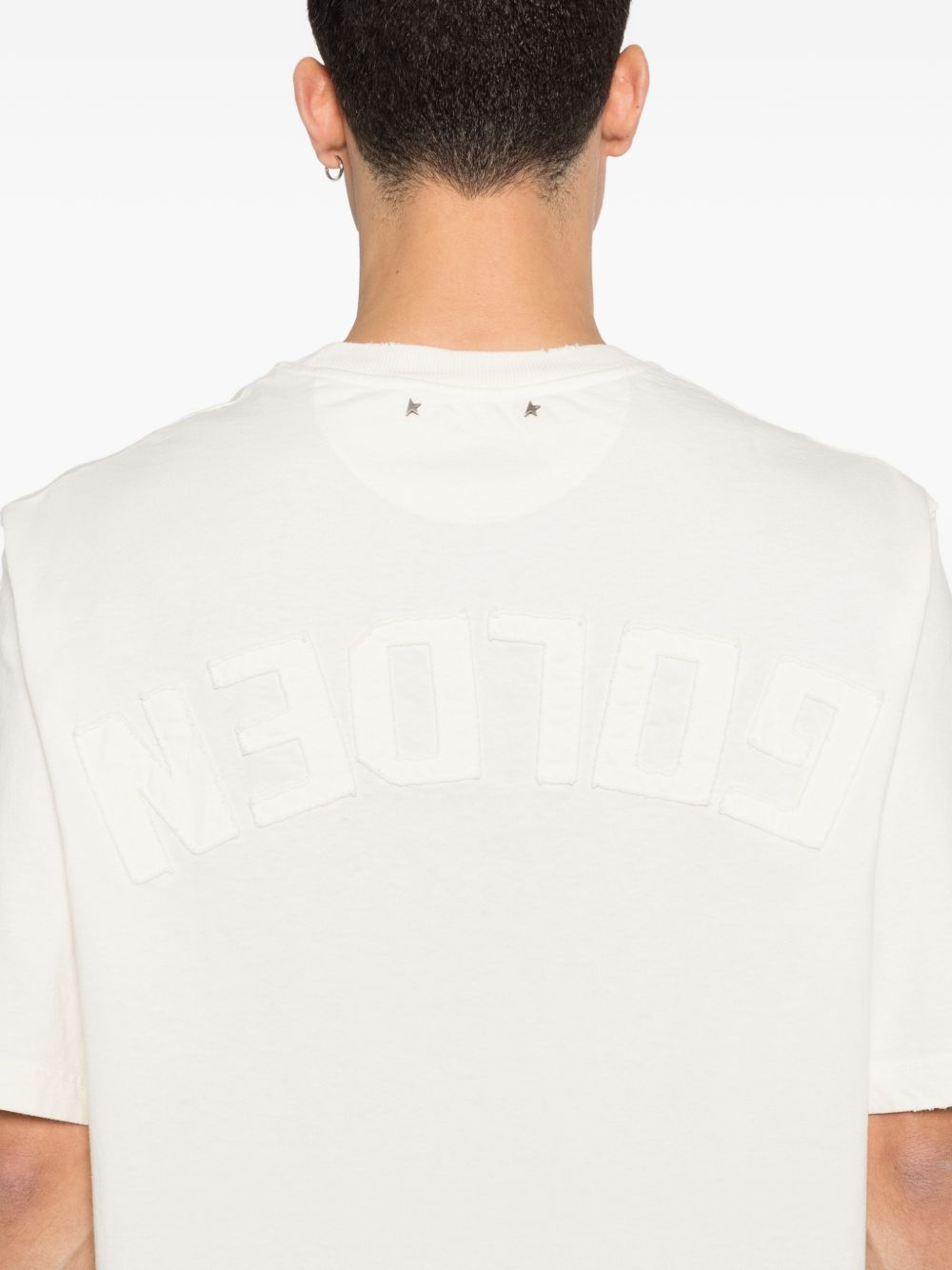 [Golden Goose] T-shirts Short Sleeve FW26 GUP01873P00157611560