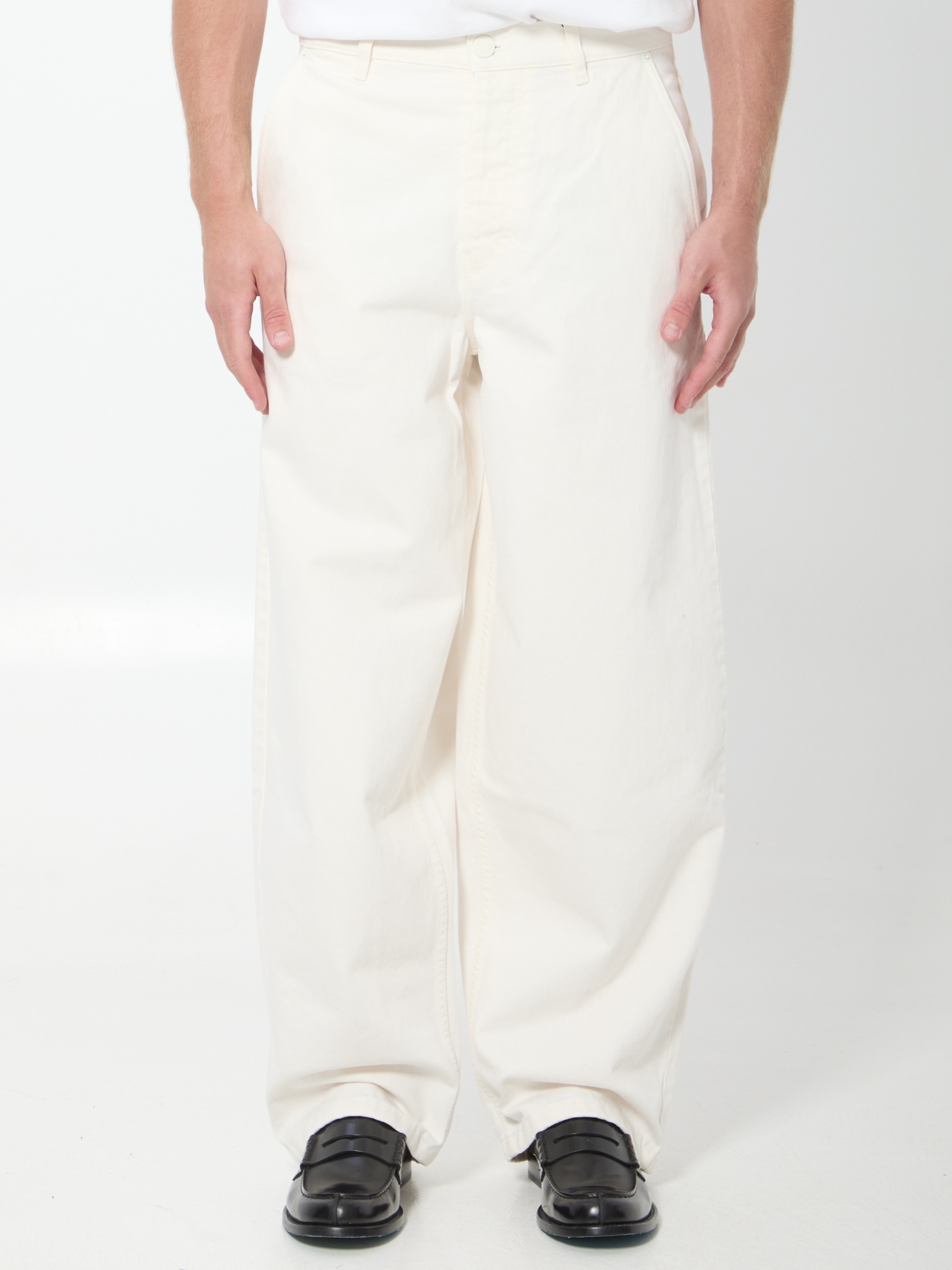 [Ami Paris] Jeans SS26 HTR871_DE0126_136