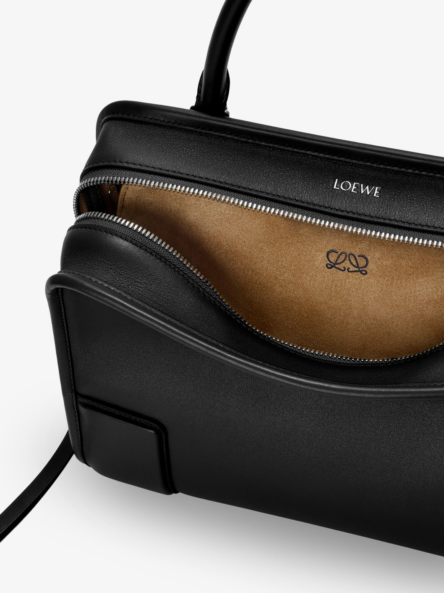[Loewe] Tote bag FW26 A03918MX011100