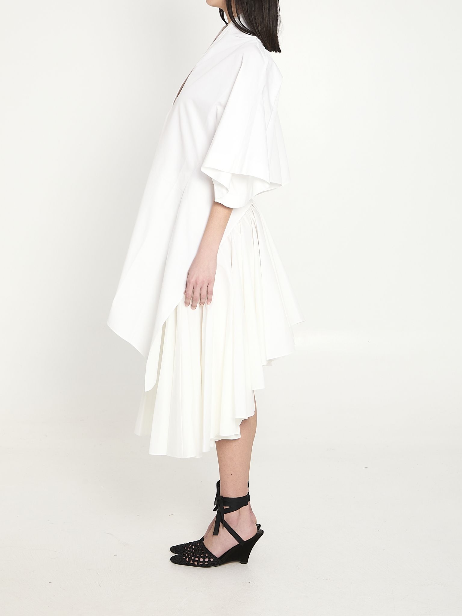 [JACQUEMUS] Long sleeve dress SS26 TOW00889A_W00780_100