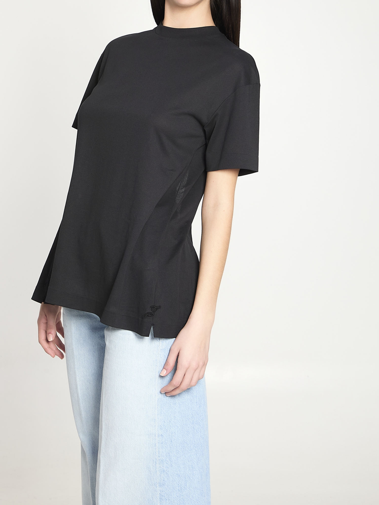 [JACQUEMUS] T-shirts Short Sleeve SS26 TSW00589A_J00254_990
