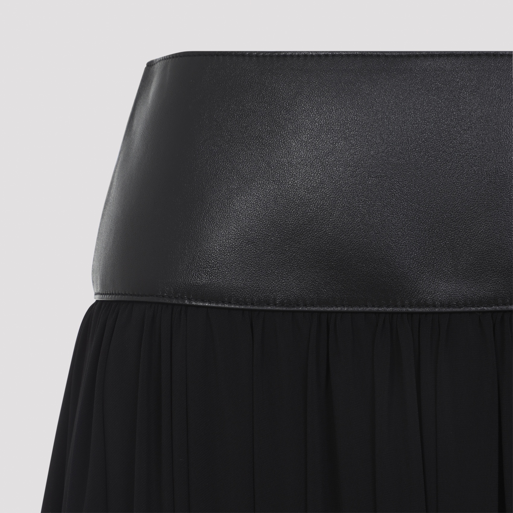 [Alaia] Midi skirt SS26 AA9J2488J050C