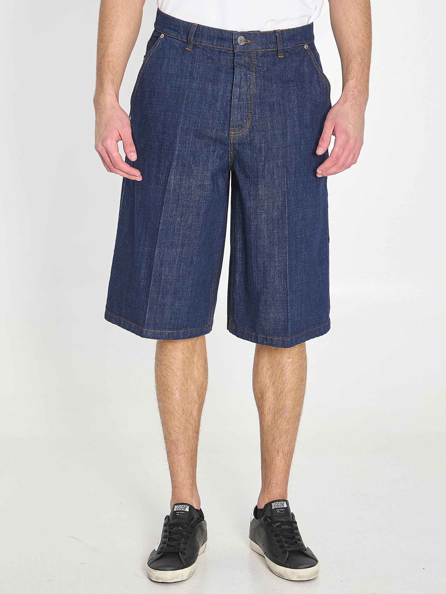 [Ami Paris] Shorts SS26 HS0837_DE0122_402