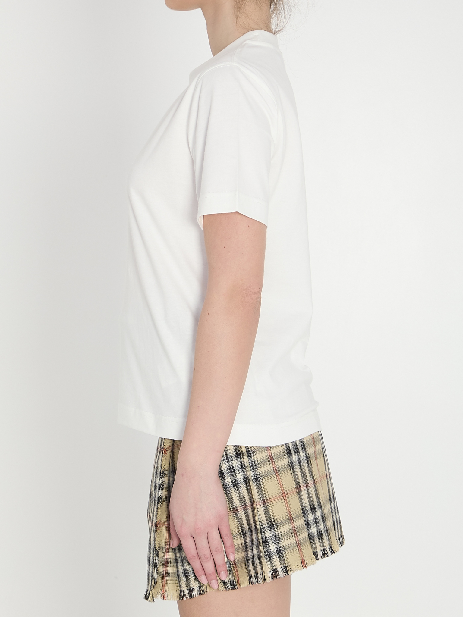 [Burberry] T-shirts Short Sleeve SS26 8118971__B7078