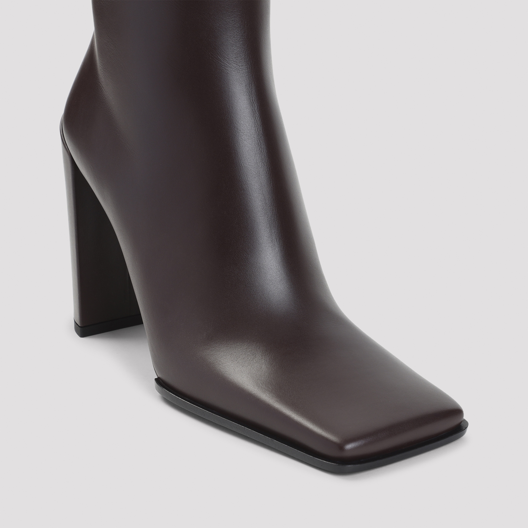 [Alaia] Boots SS26 AA3O2009I052