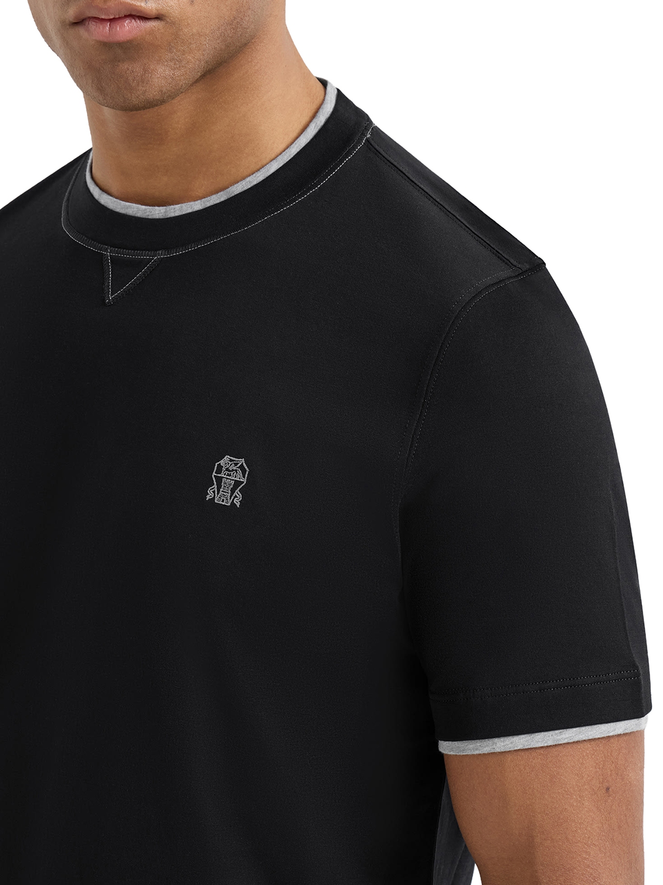 [Brunello Cucinelli] T-shirts Short Sleeve FW26 M0B137451GCQJ21 BLACK GRIGIO MEDIUM GREY