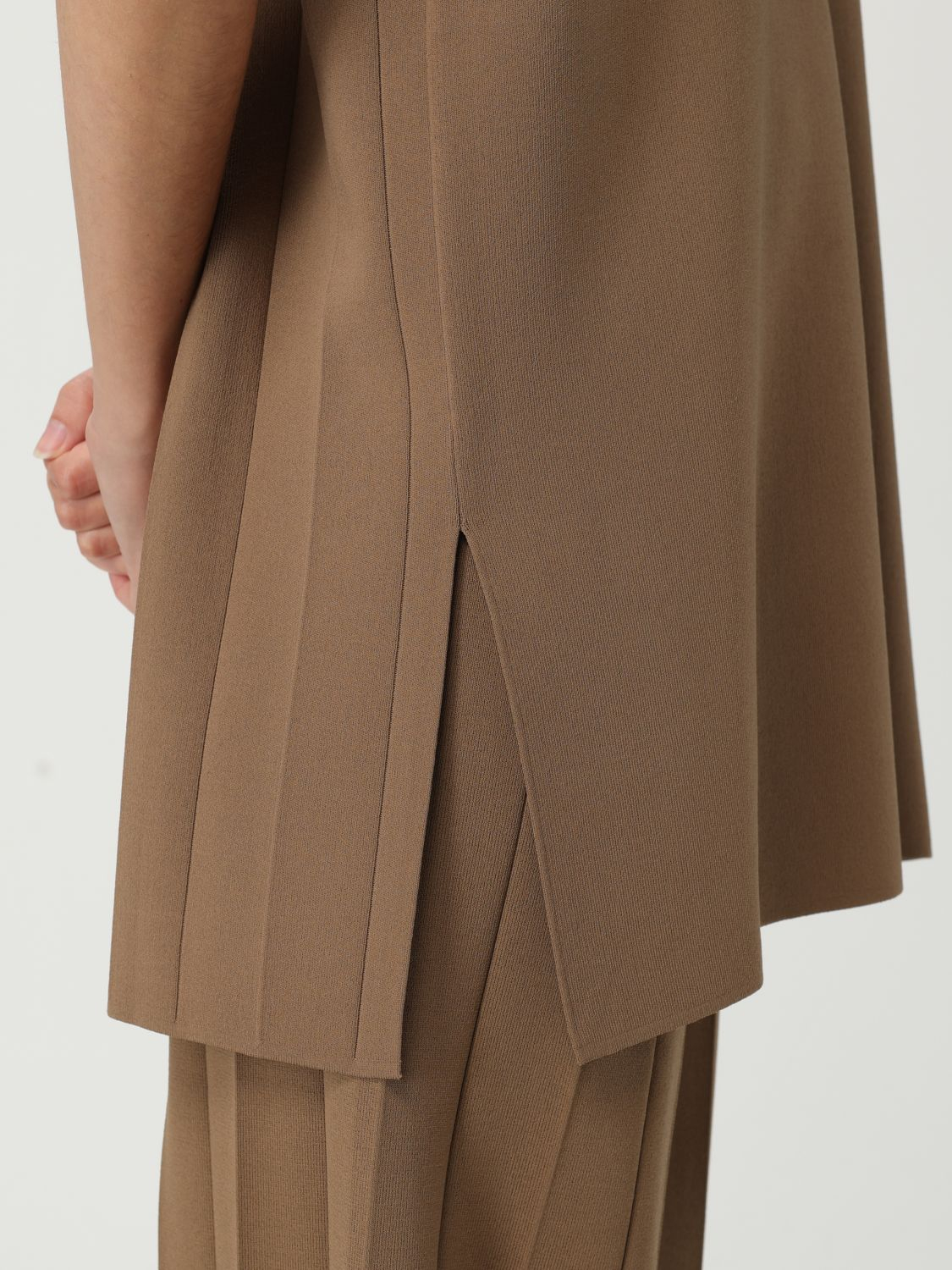 [Max Mara] T-shirts Short Sleeve FW25 2521366038600 004