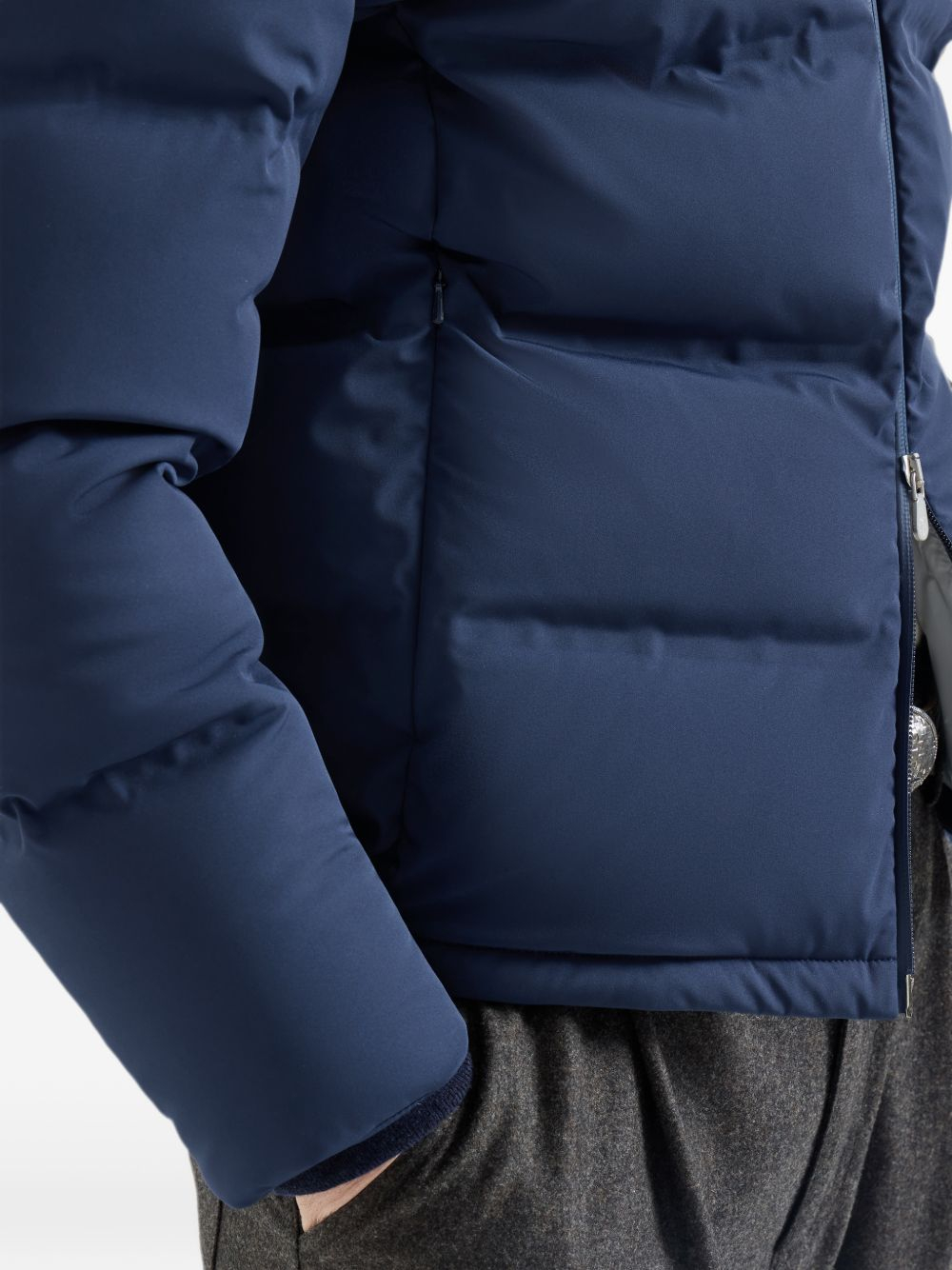 [Brunello Cucinelli] Down Jacket FW26 MV4061836C105