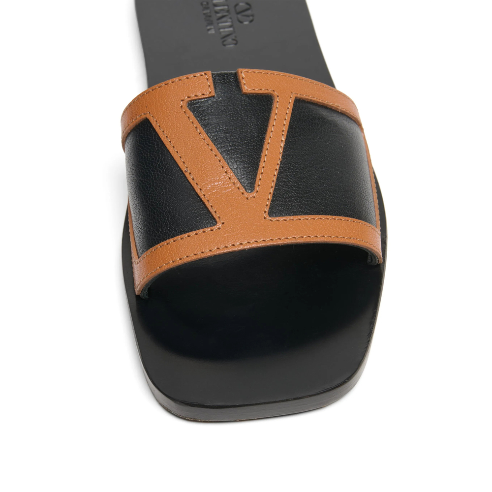 [Valentino Garavani] Slippers SS26 8Y2S0J72THG  RB8