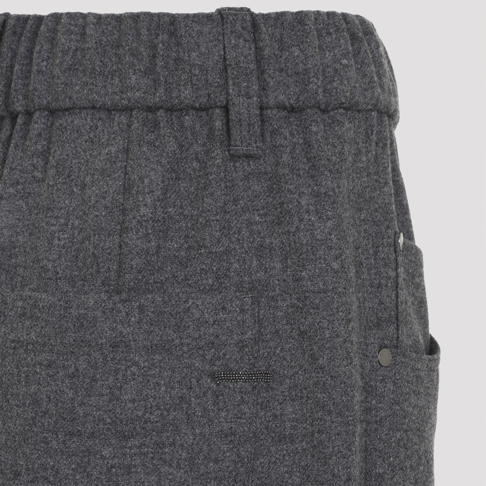 [Brunello Cucinelli] Trousers FW26 MB162P8417