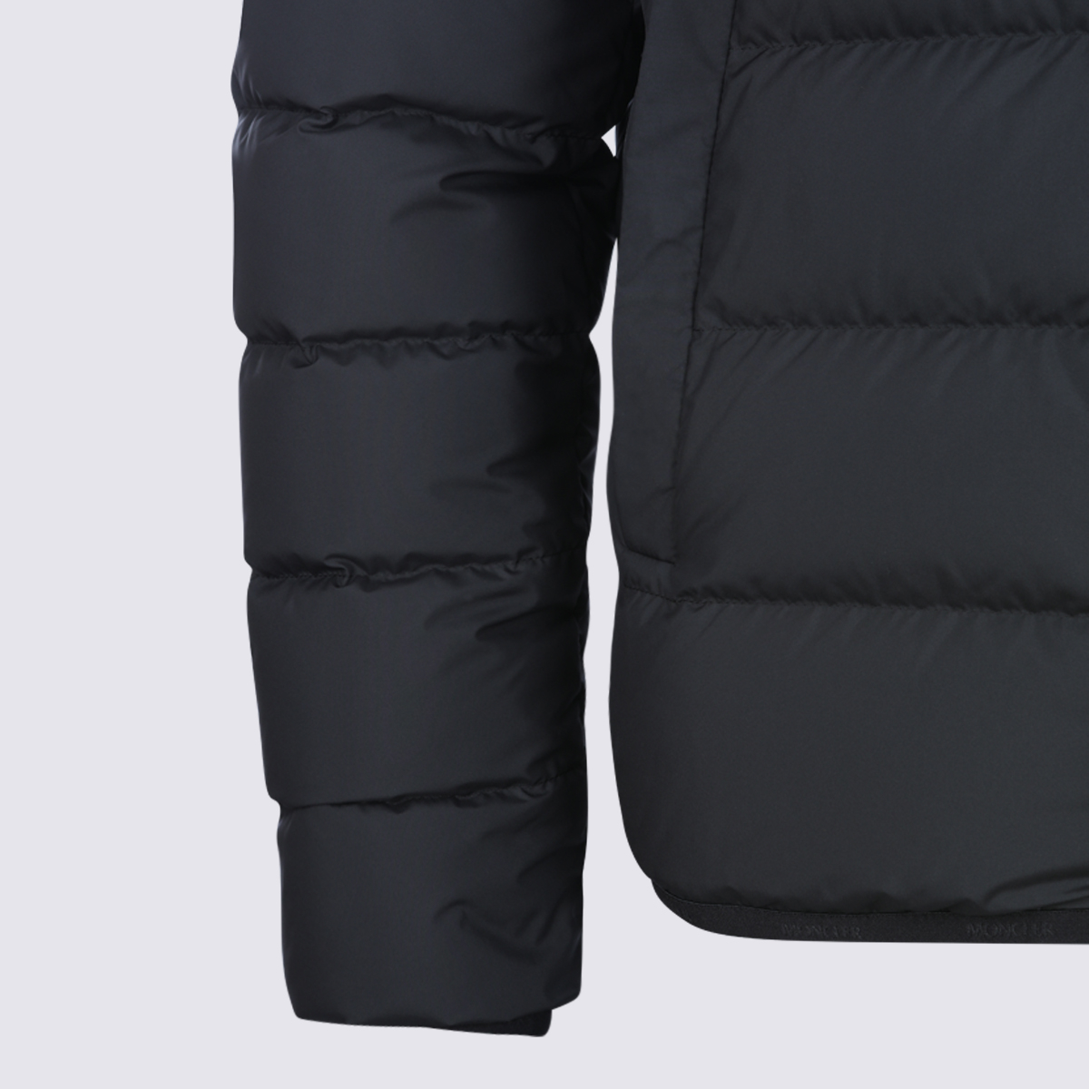 [Moncler] Down Jacket FW26 L20911A00112597YW999