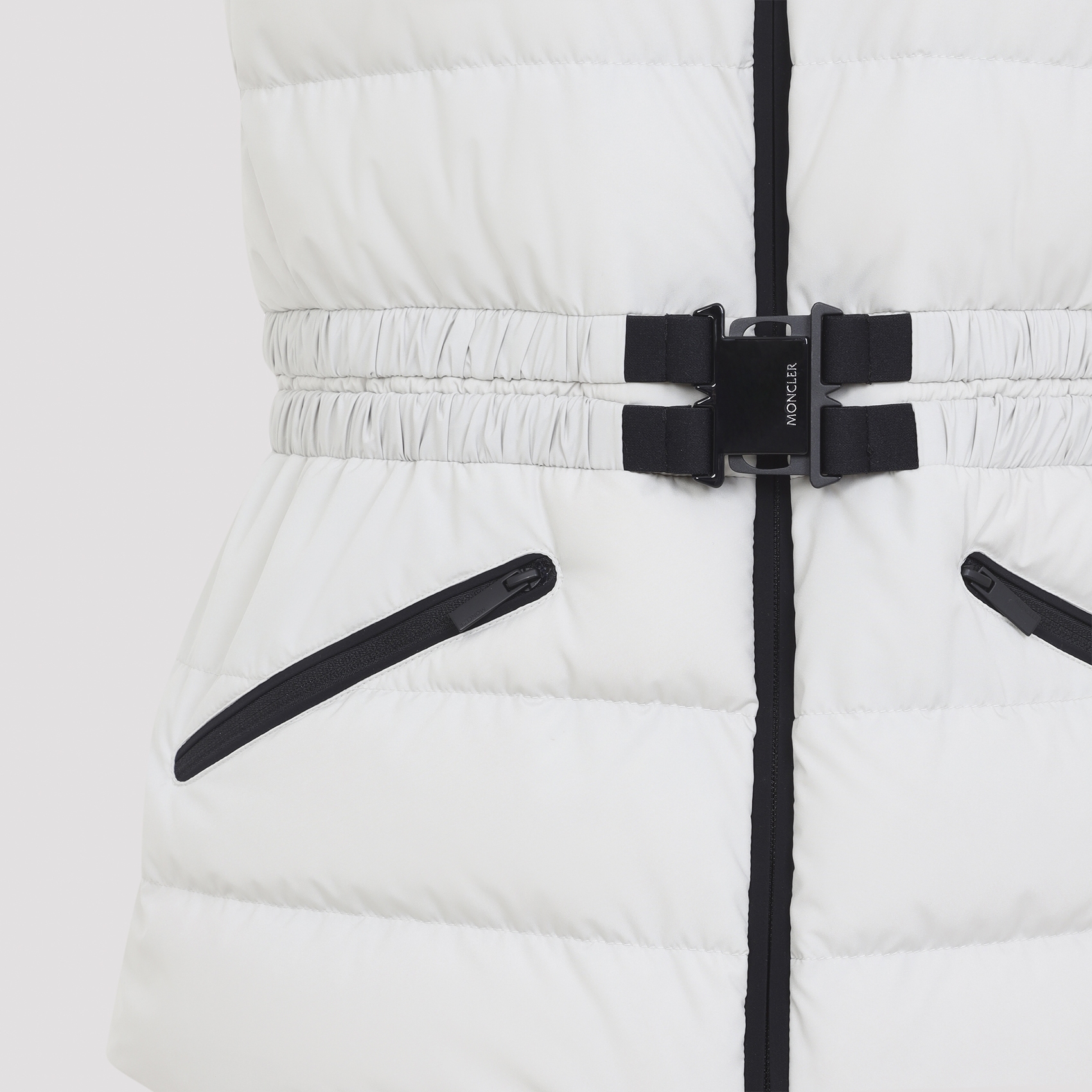 [Moncler] Vest FW26 L20931A00038.599KJ