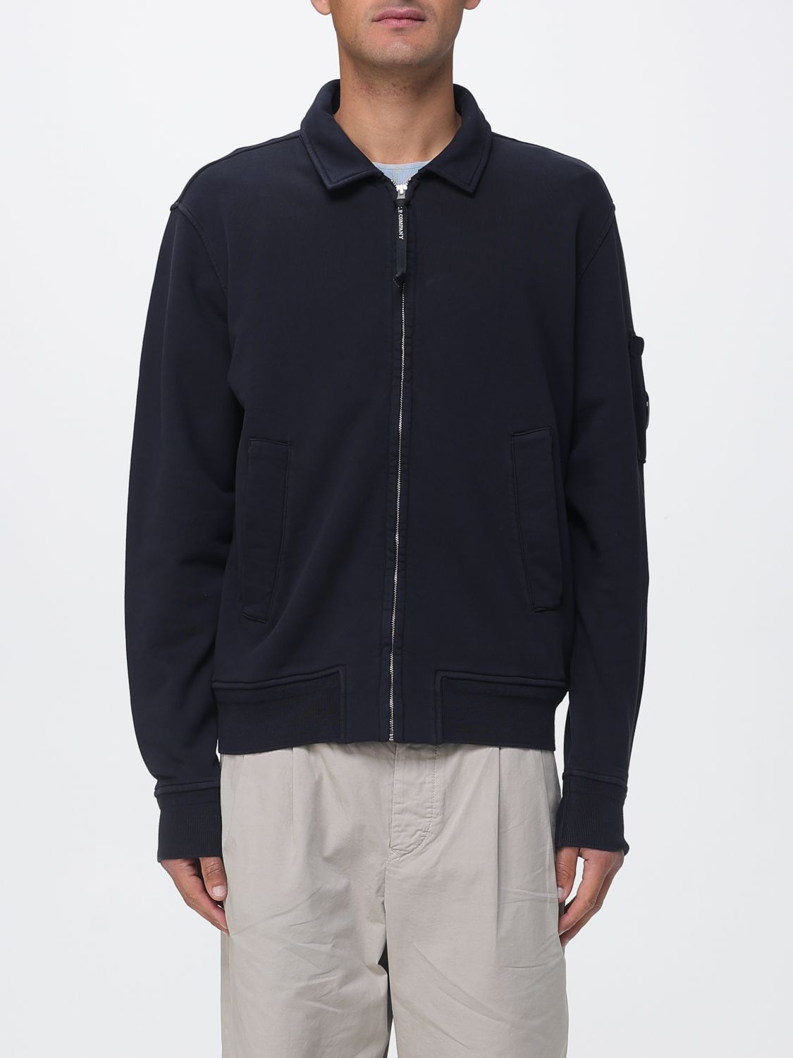 [C.P. Company] Sweatshirt SS26 20CMSS040A110044G 888