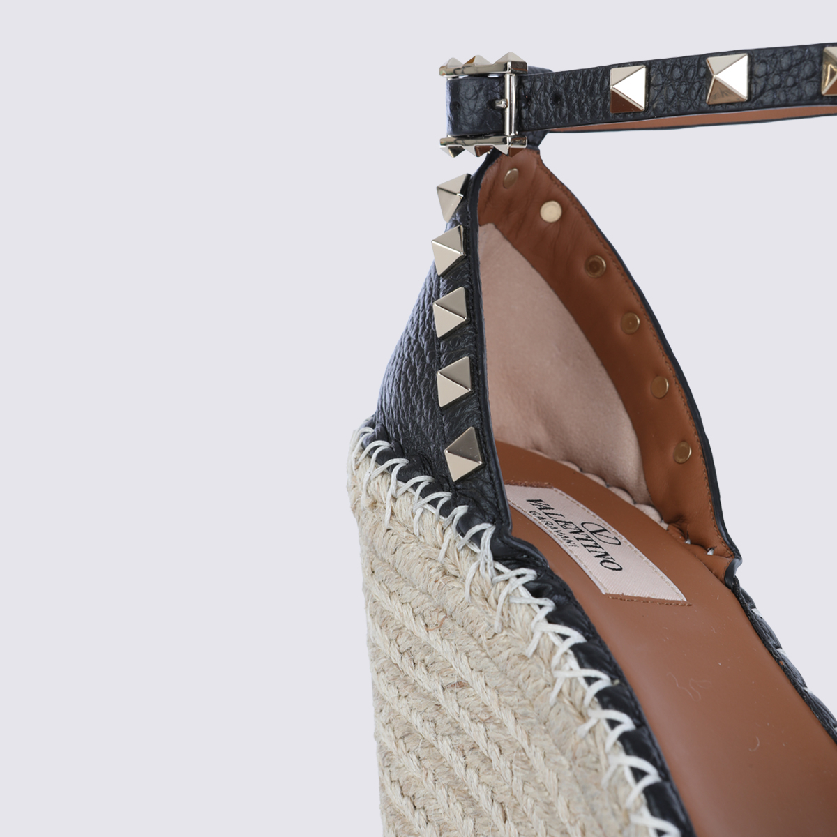 [Valentino Garavani] Espadrille FW26 9W2S0090VTON02
