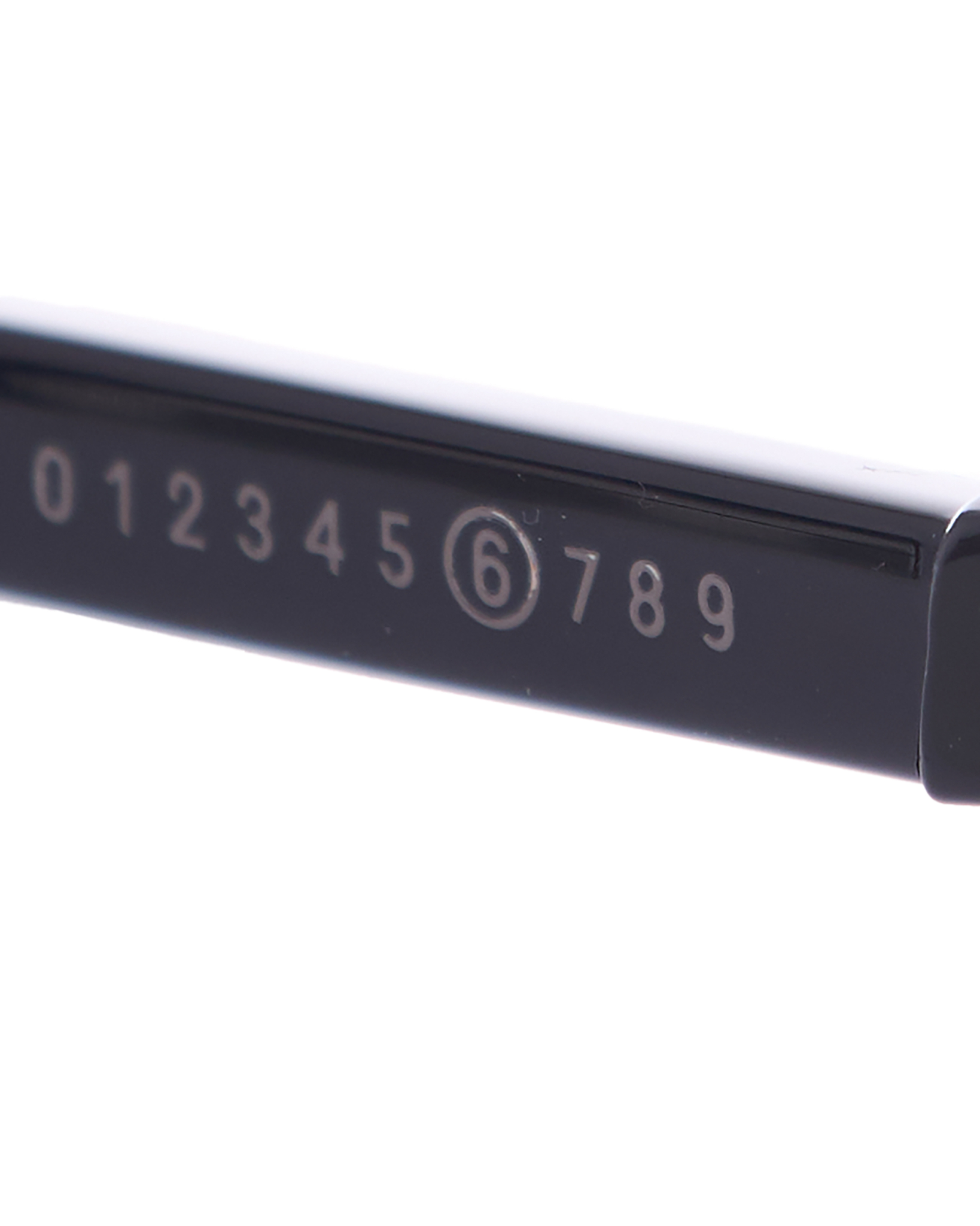 [MM6 Eyewear] Sunglasses SS26 XW0Noir