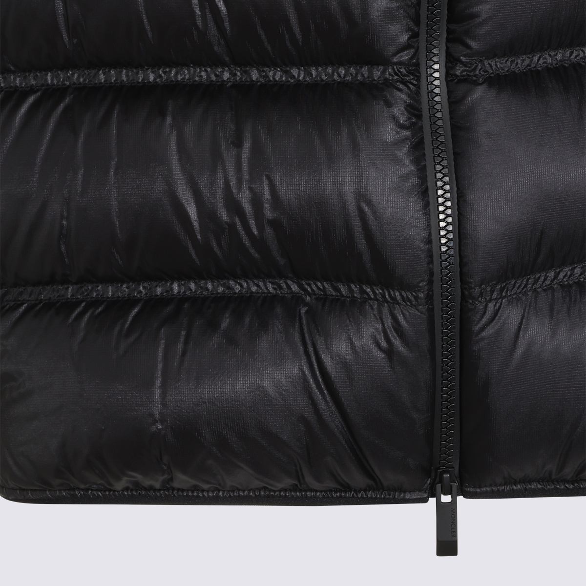 [Moncler] Down Vest FW26 L20911A00120595B1999