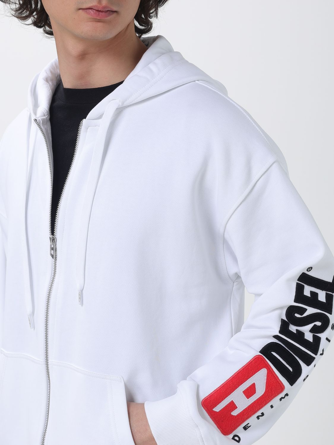 [Diesel] Sweatshirt SS26 A200220GEAD 100