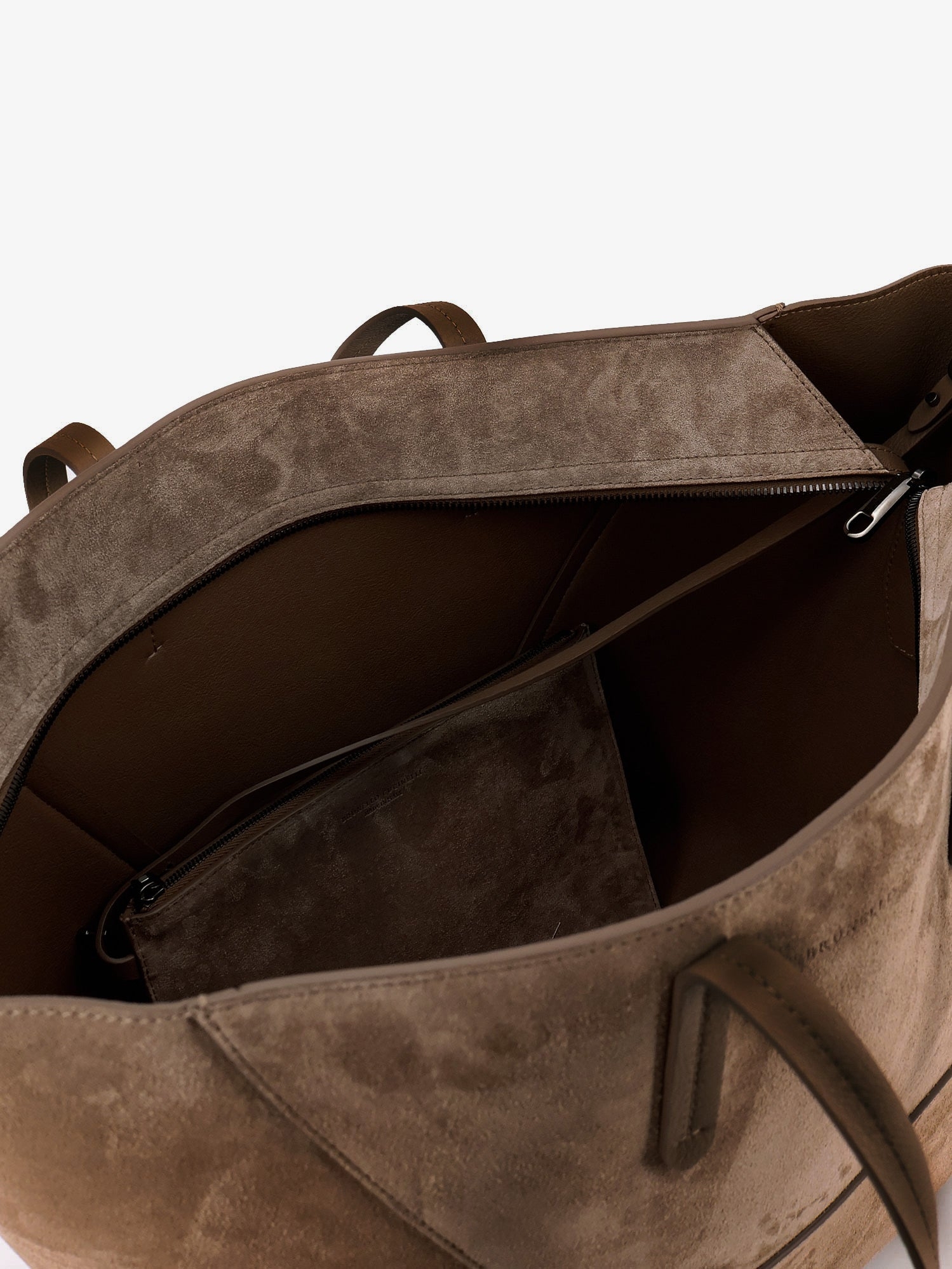 [Brunello Cucinelli] Shoulder bag FW26 MBDLB2571C8769