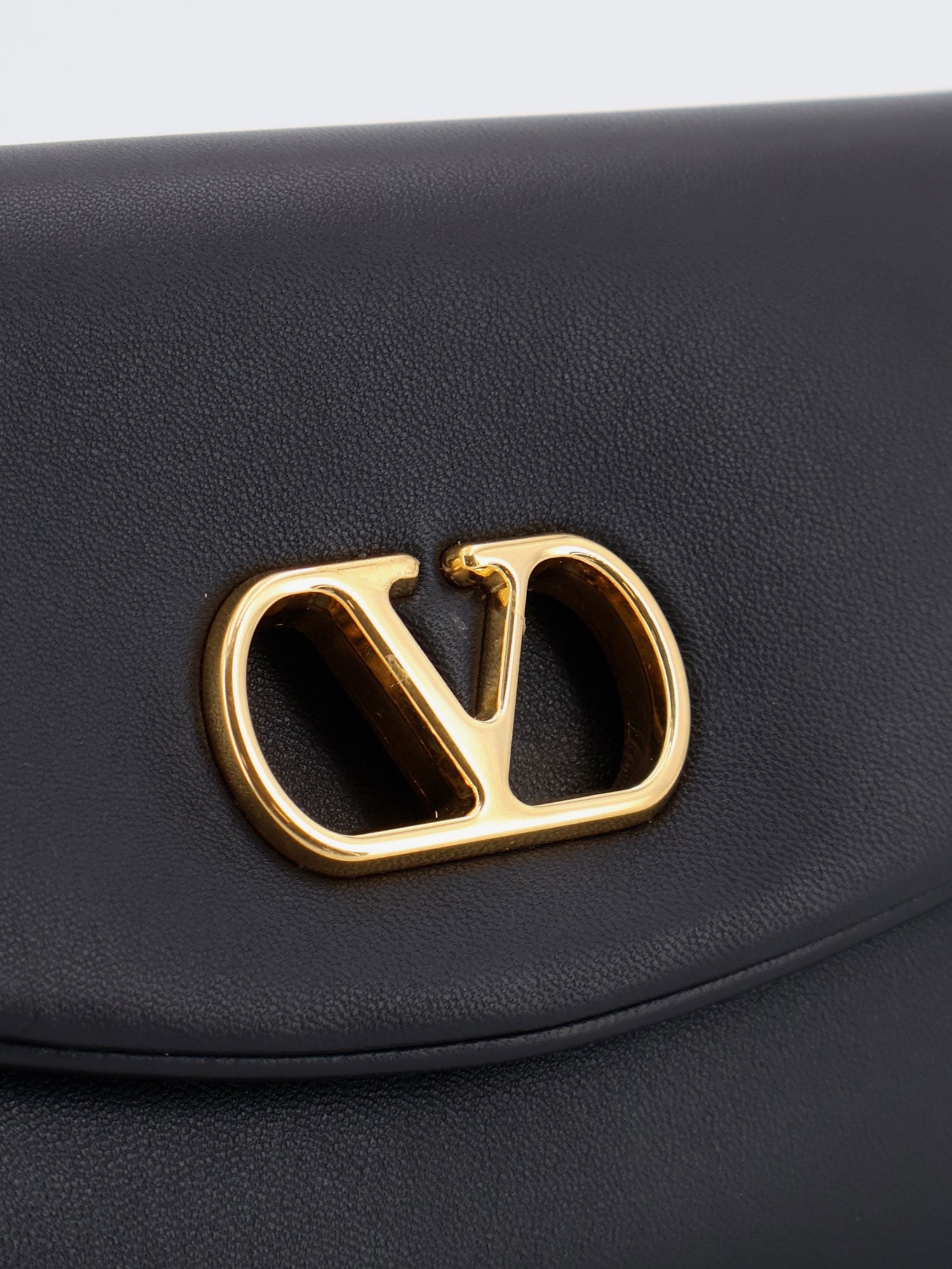 [Valentino Garavani] Shoulder bag FW26 9W2B0T31ABM0NO
