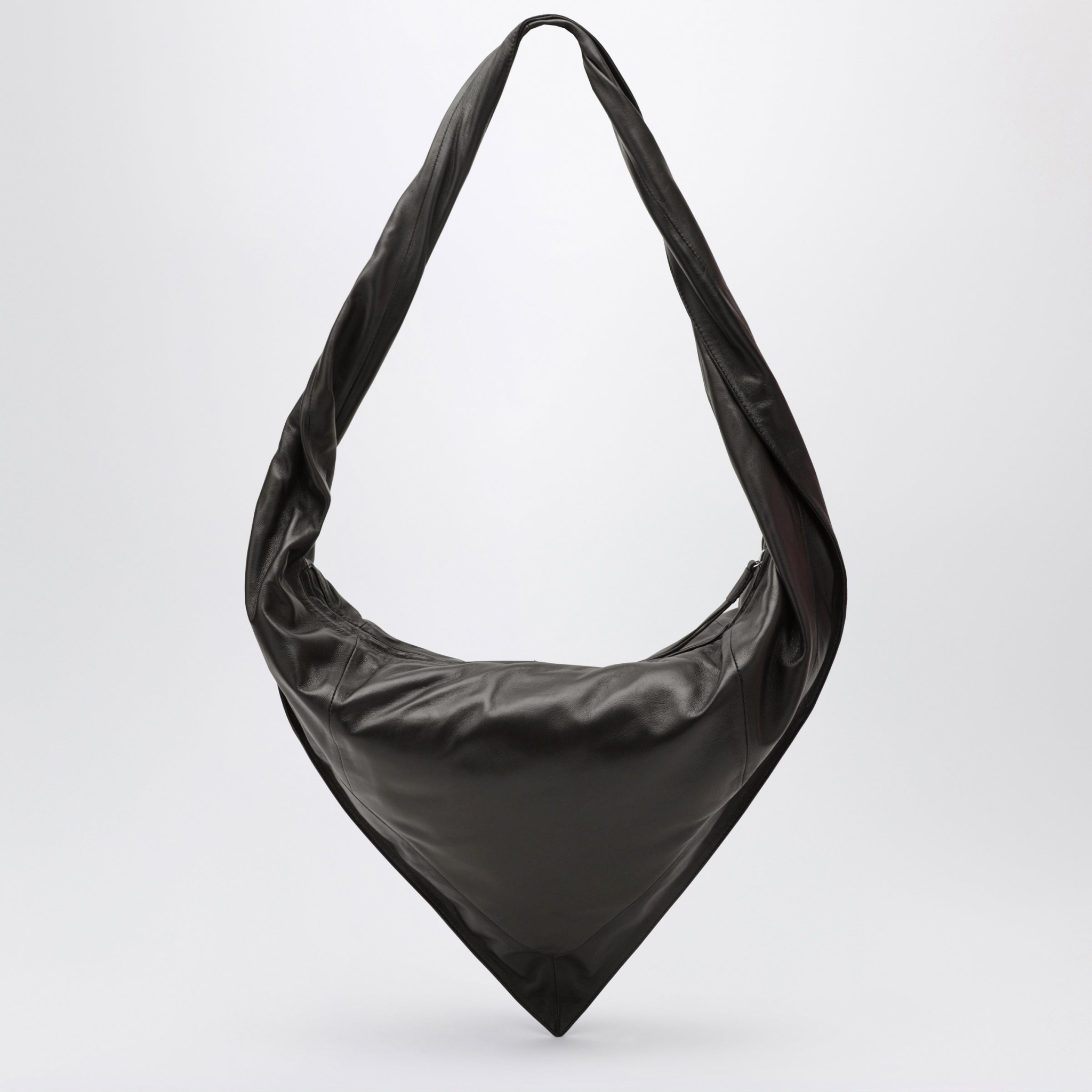 [LEMAIRE] Shoulder bag FW26 BG0188ULL0075