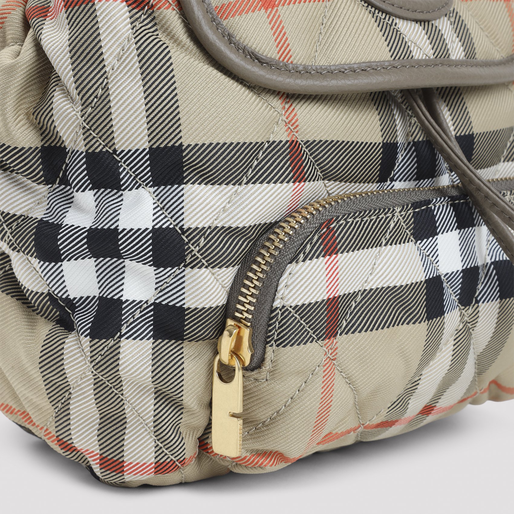 [Burberry] Backpack FW26 8118909